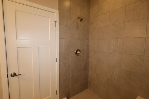 Tiny photo for 4539 Corsican Loop E, Hilliard, OH 43026 (MLS # 225045498)