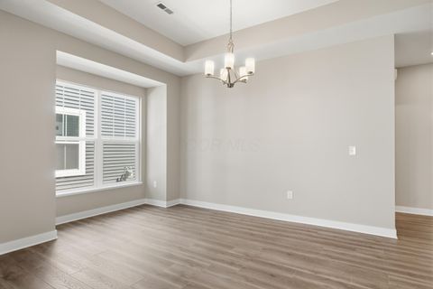 Tiny photo for 4539 Corsican Loop E, Hilliard, OH 43026 (MLS # 225045498)