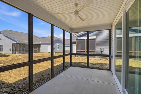 Tiny photo for 4539 Corsican Loop E, Hilliard, OH 43026 (MLS # 225045498)