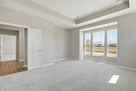 Tiny photo for 4539 Corsican Loop E, Hilliard, OH 43026 (MLS # 225045498)