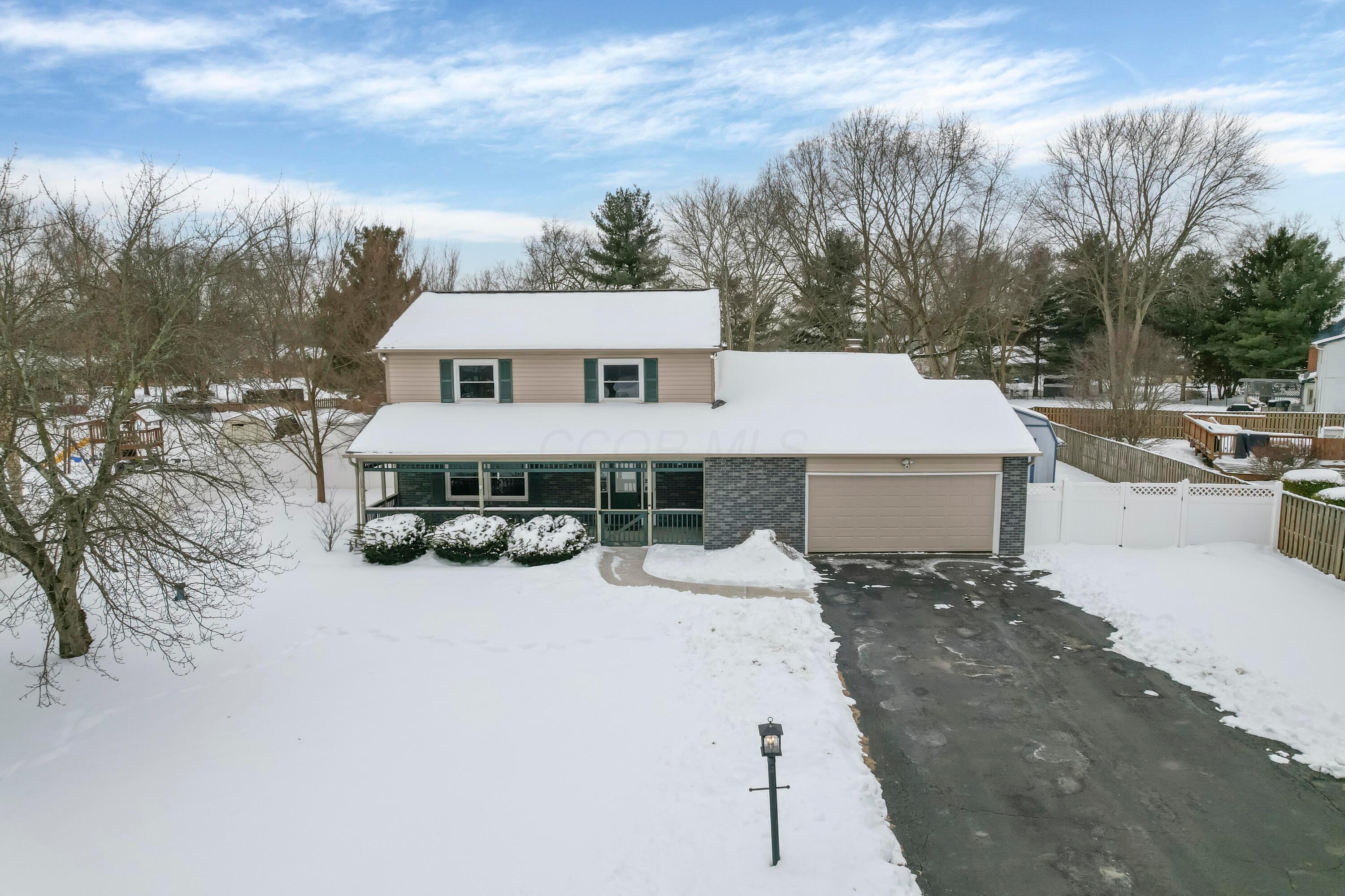 9841 Woodsfield Circle NW