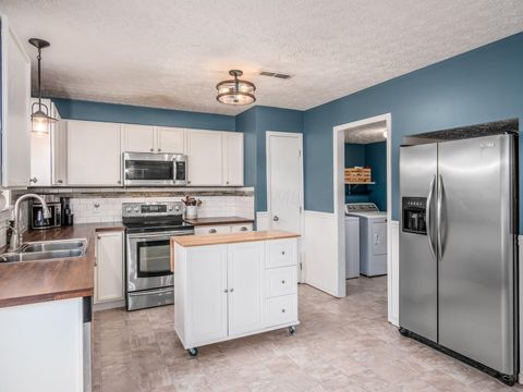 Tiny photo for 677 Lehner Woods Boulevard, Delaware, OH 43015 (MLS # 226014010)