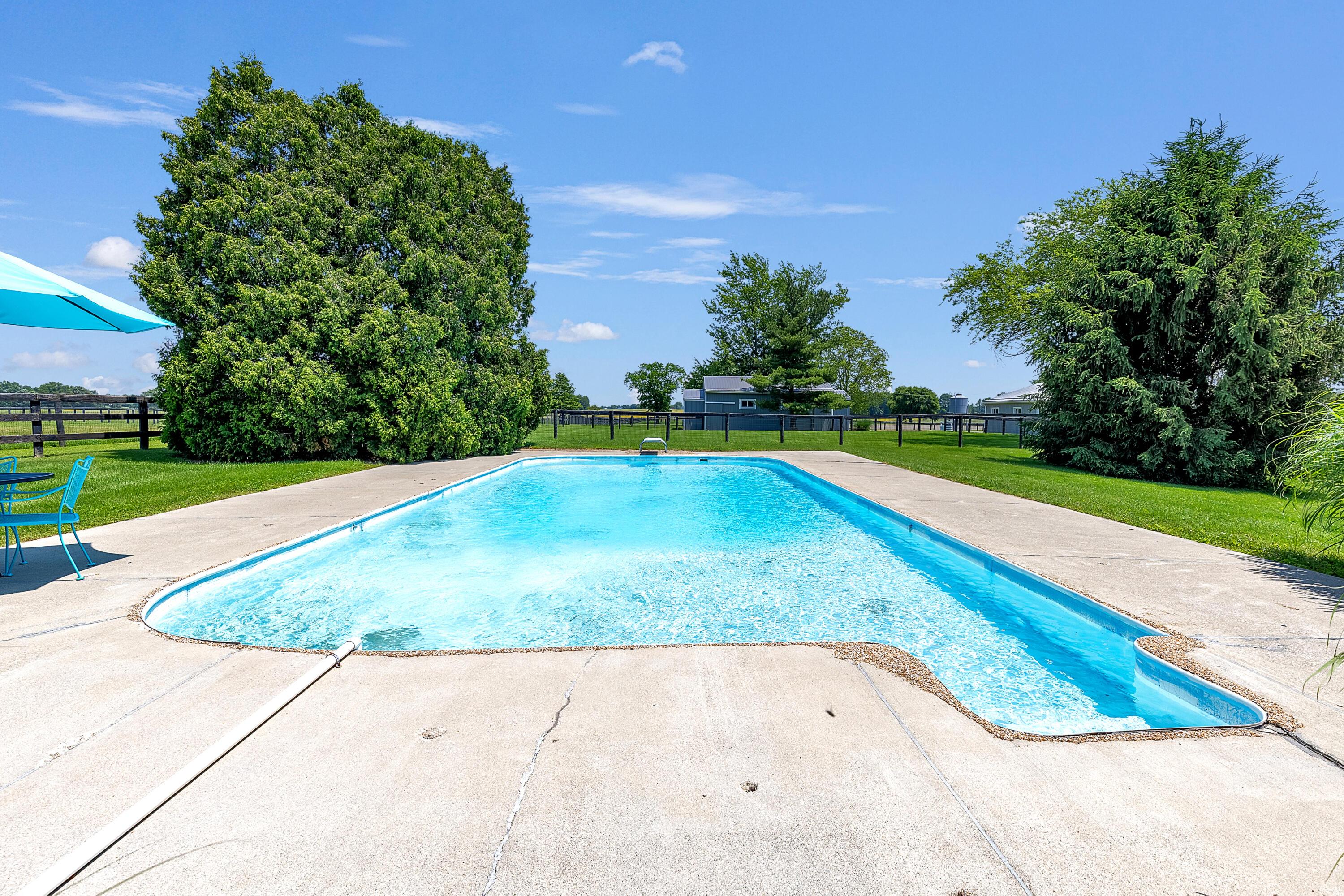 Centerburg, Ohio, 43011, United States, 4 Bedrooms Bedrooms, ,3 BathroomsBathrooms,Residential,Contingent,2052110