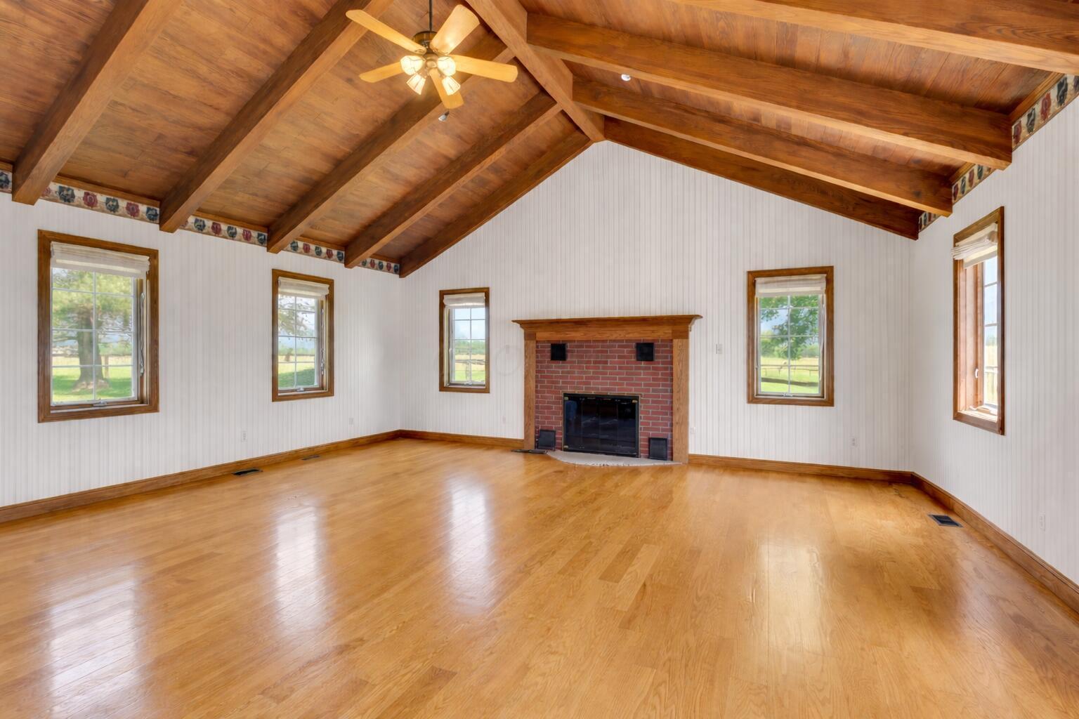 Centerburg, Ohio, 43011, United States, 4 Bedrooms Bedrooms, ,3 BathroomsBathrooms,Residential,Contingent,2052110