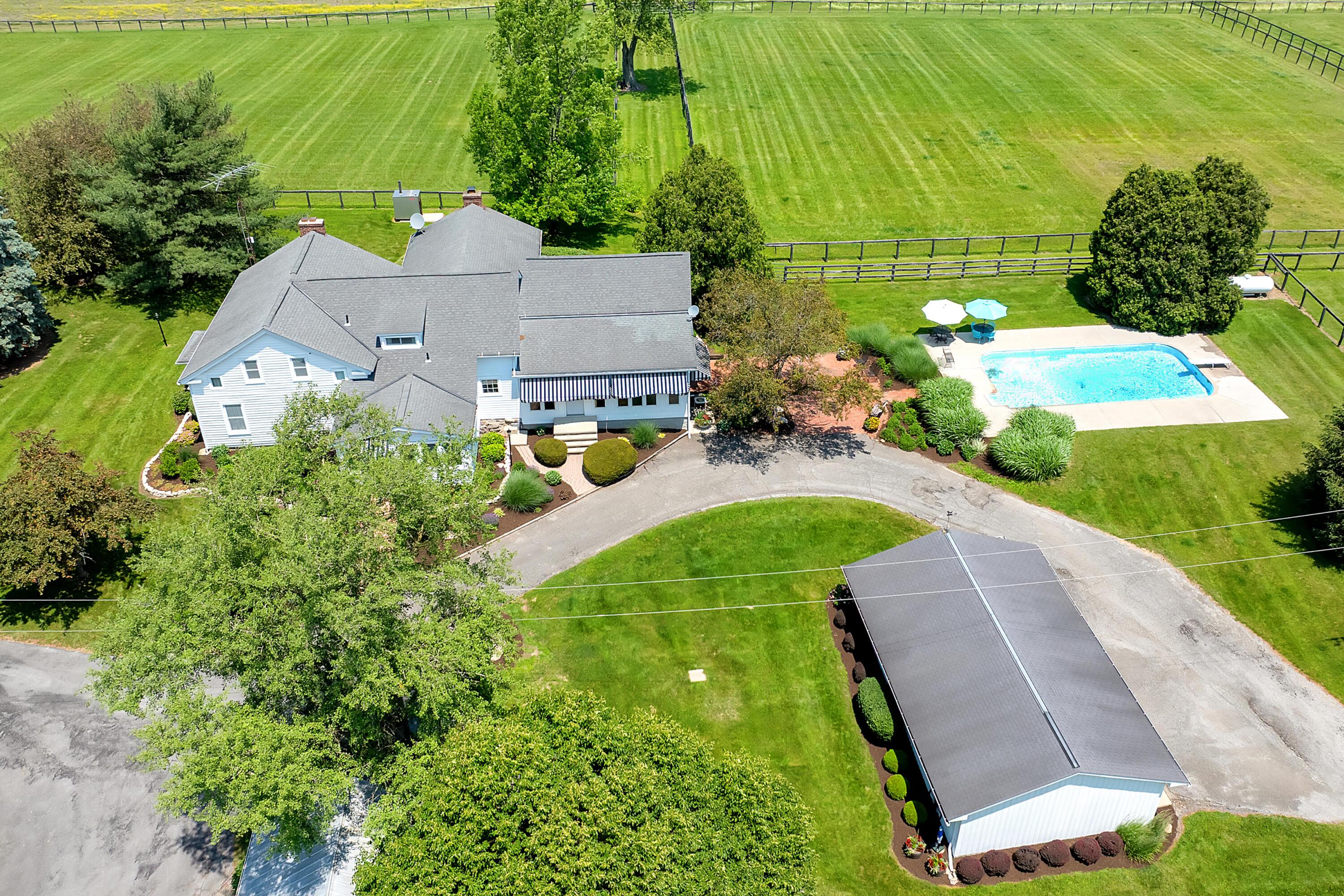 Centerburg, Ohio, 43011, United States, 4 Bedrooms Bedrooms, ,3 BathroomsBathrooms,Residential,Contingent,2052110