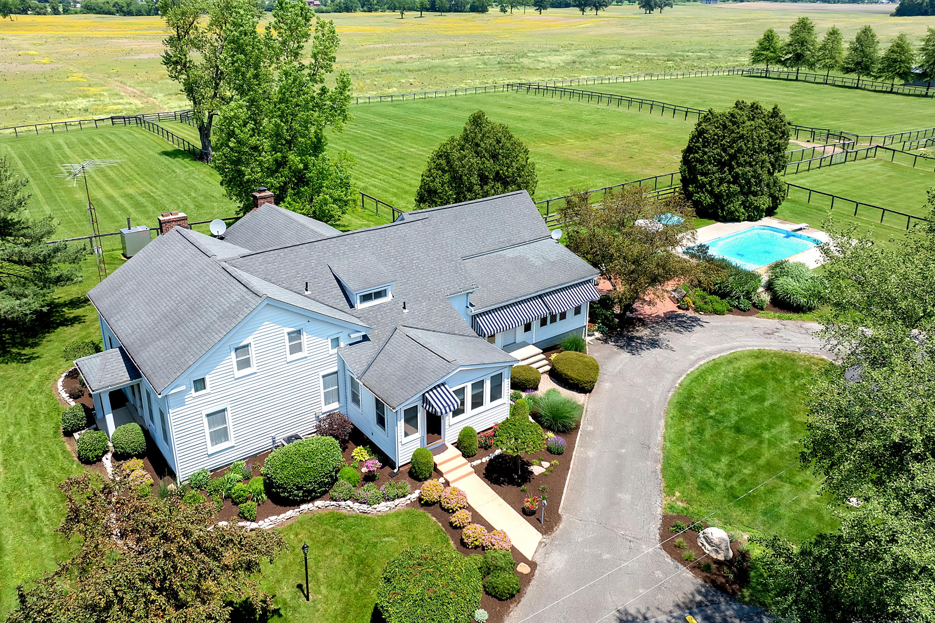 Centerburg, Ohio, 43011, United States, 4 Bedrooms Bedrooms, ,3 BathroomsBathrooms,Residential,Contingent,2052110