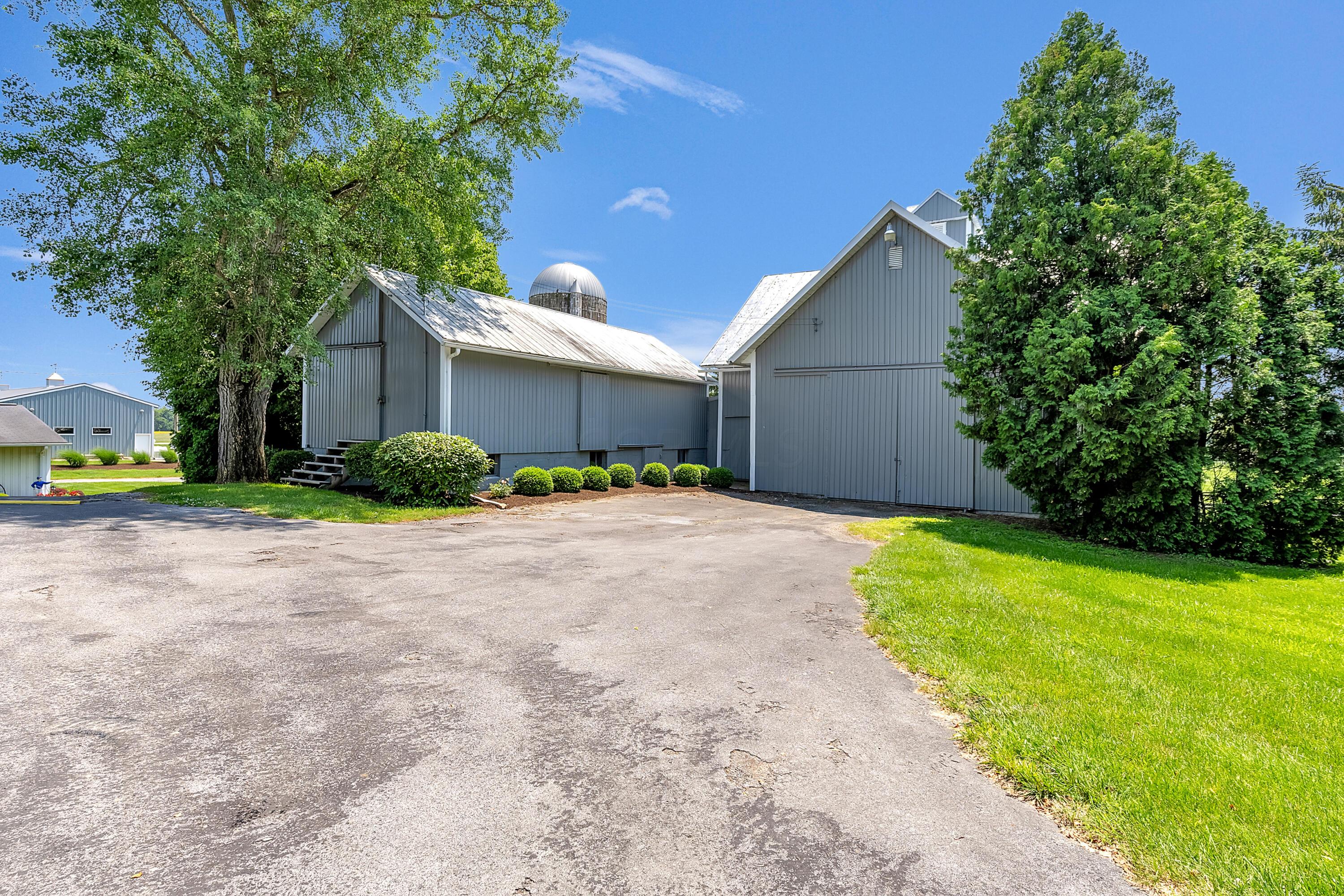Centerburg, Ohio, 43011, United States, 4 Bedrooms Bedrooms, ,3 BathroomsBathrooms,Residential,Contingent,2052110