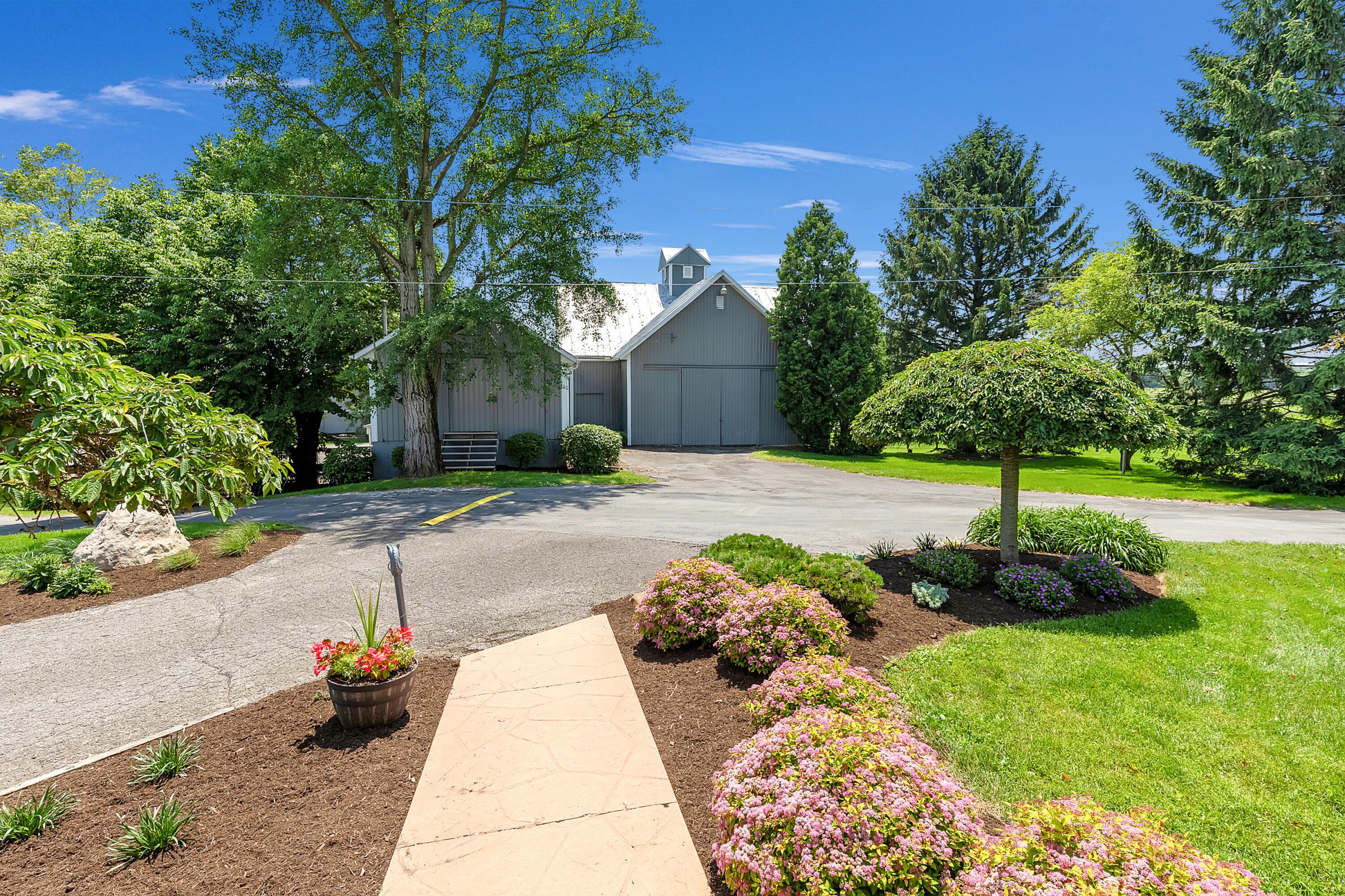 Centerburg, Ohio, 43011, United States, 4 Bedrooms Bedrooms, ,3 BathroomsBathrooms,Residential,Contingent,2052110