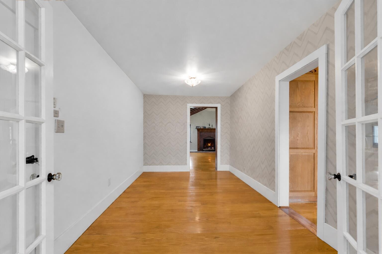 Centerburg, Ohio, 43011, United States, 4 Bedrooms Bedrooms, ,3 BathroomsBathrooms,Residential,Contingent,2052110