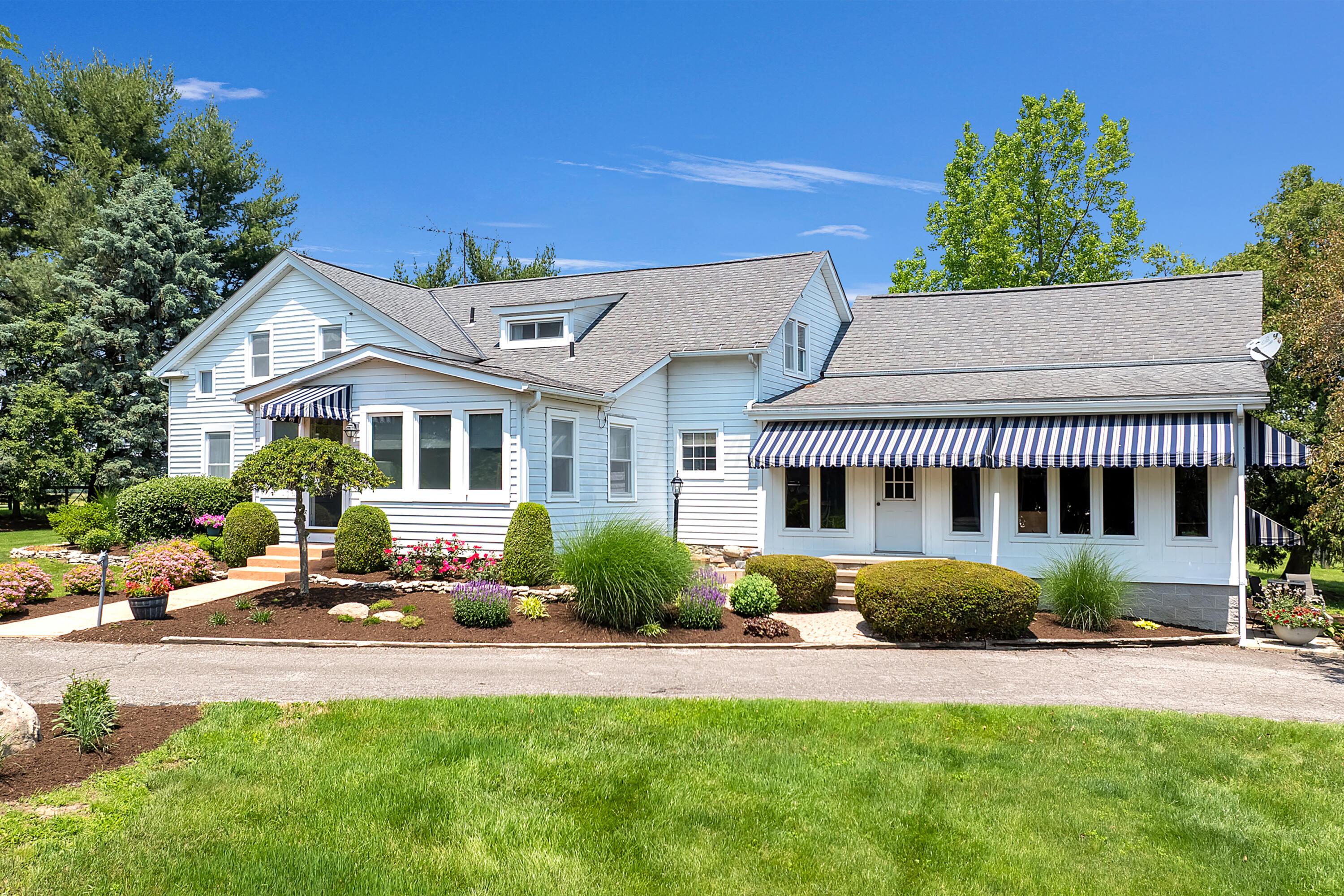 Centerburg, Ohio, 43011, United States, 4 Bedrooms Bedrooms, ,3 BathroomsBathrooms,Residential,Contingent,2052110