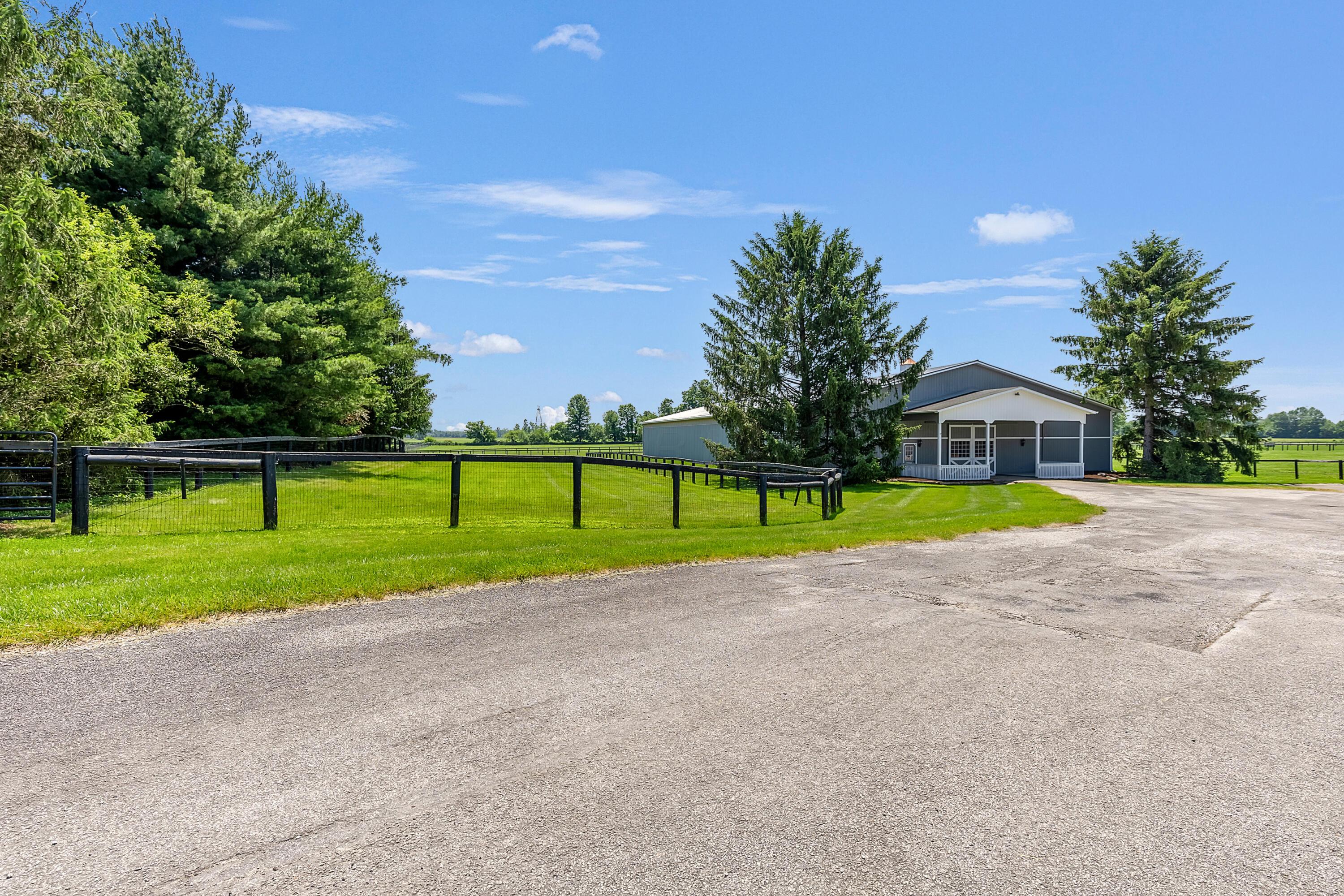 Centerburg, Ohio, 43011, United States, 4 Bedrooms Bedrooms, ,3 BathroomsBathrooms,Residential,Contingent,2052110
