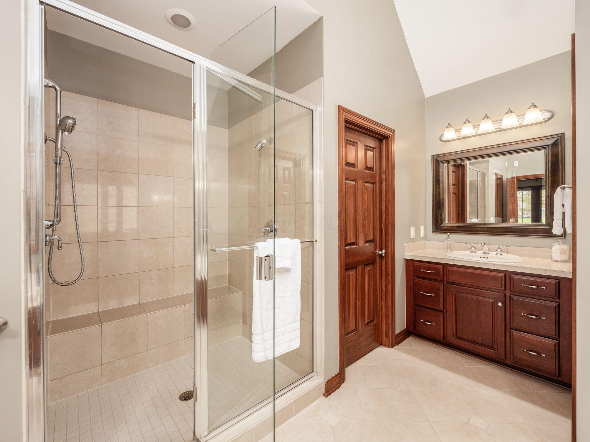 8528 Tartan Fields Drive, Dublin, Ohio image 24
