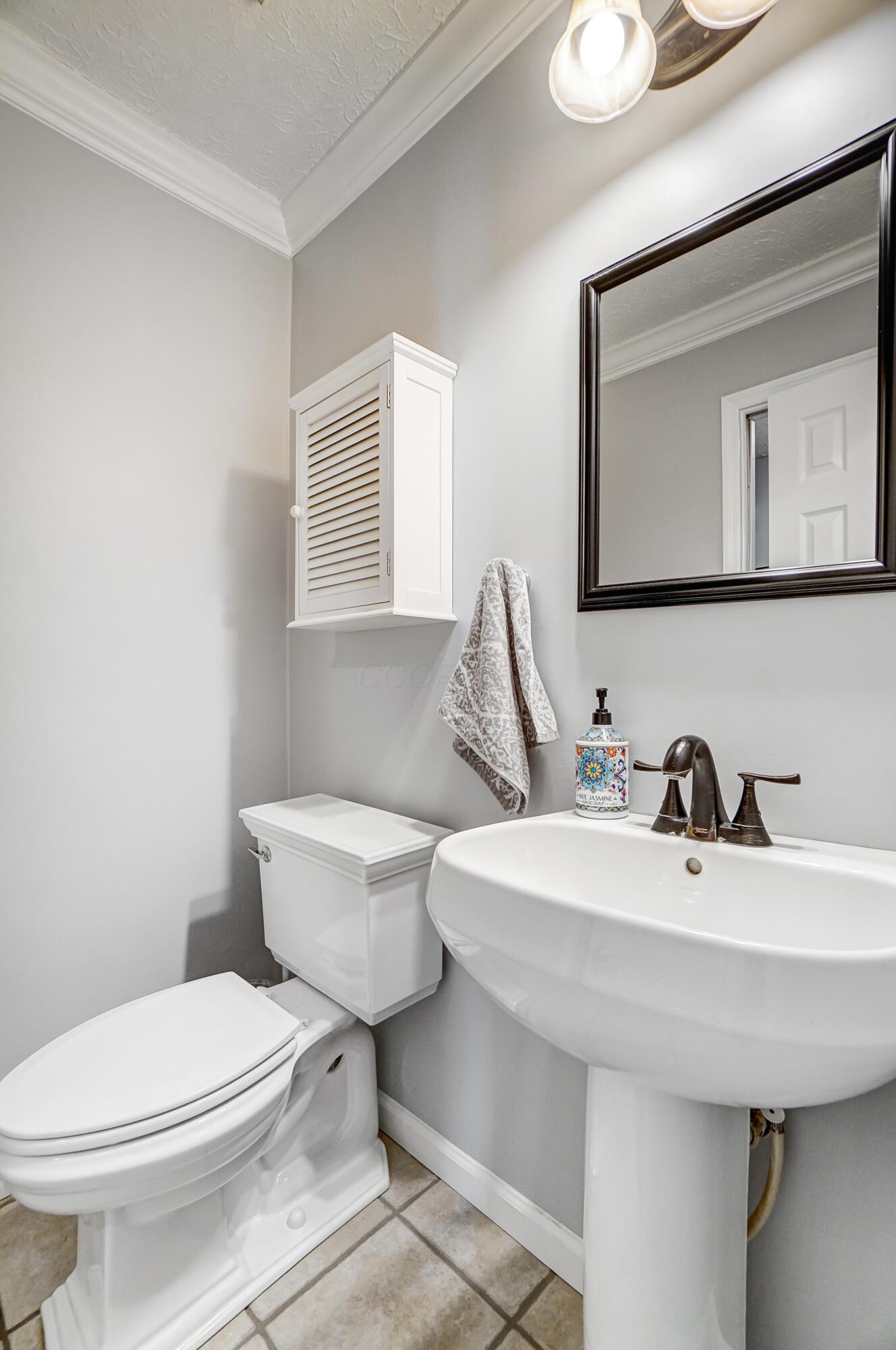11730 Coventry Avenue, Pickerington, Ohio image 23
