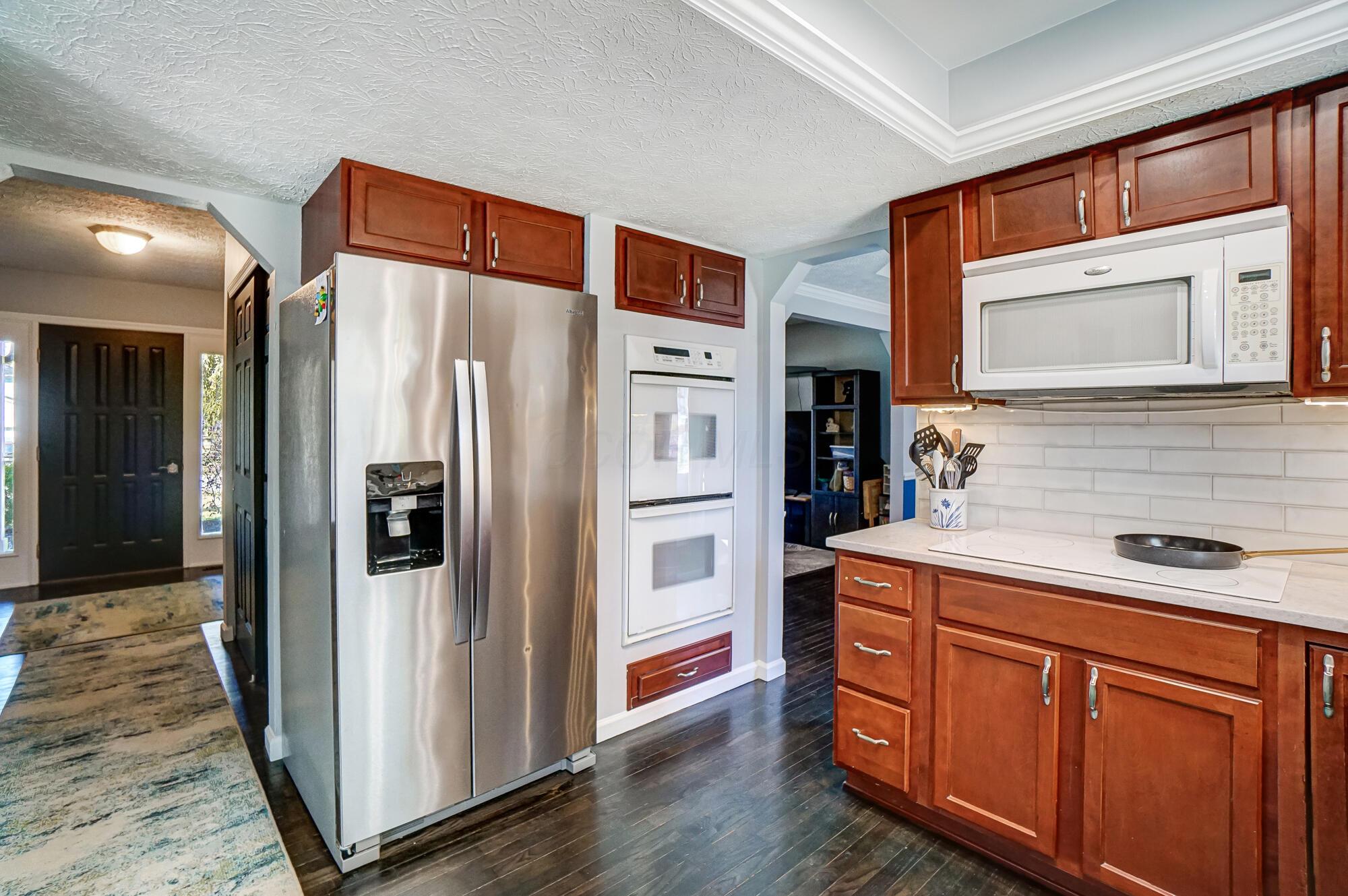 11730 Coventry Avenue, Pickerington, Ohio image 8