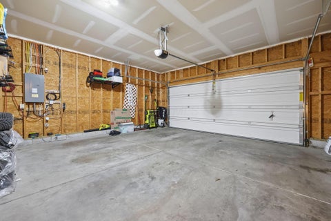 Tiny photo for 6729 Bigerton Bend, Canal Winchester, OH 43110 (MLS # 226033908)
