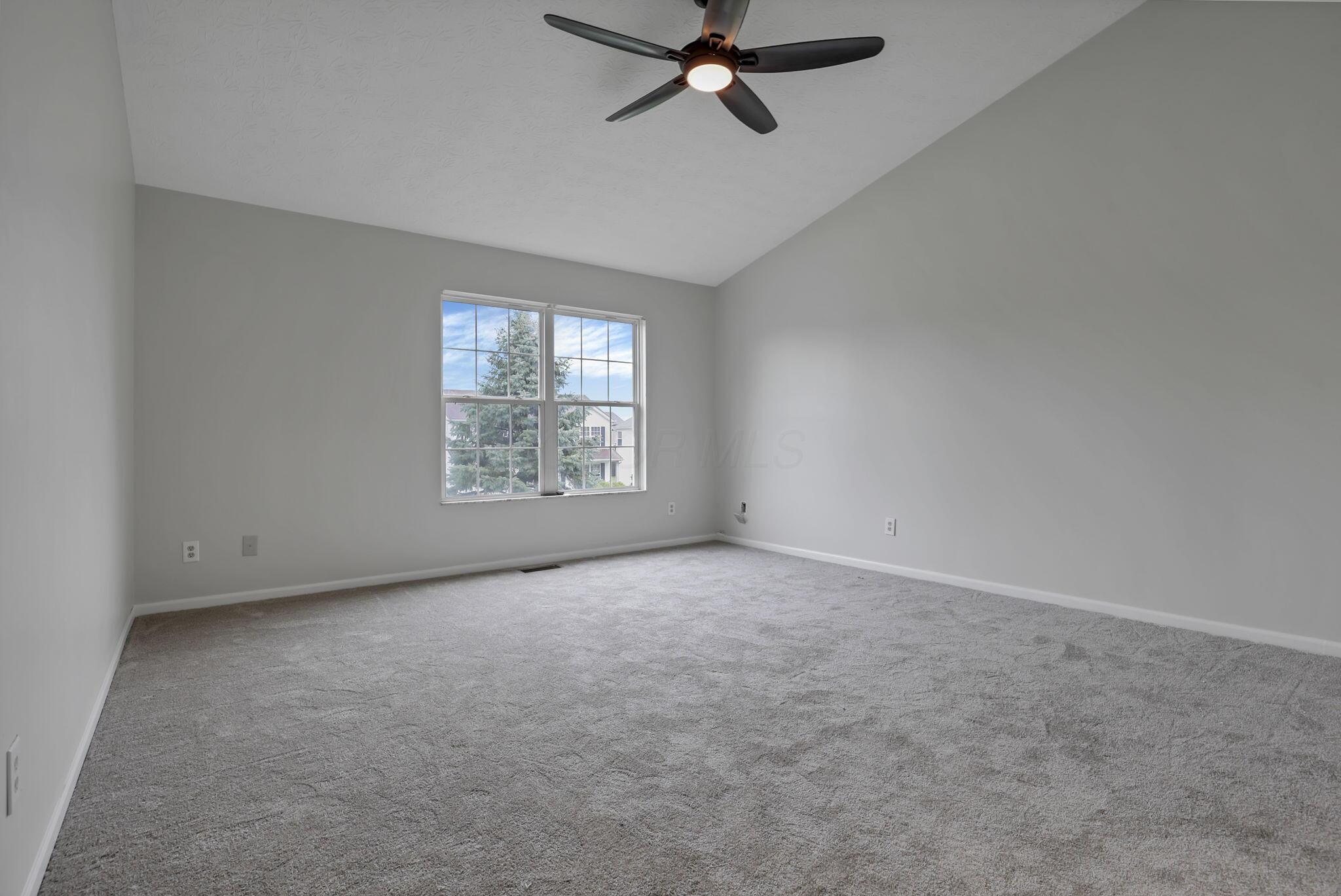 1528 Mckinney Lane, Pataskala, Ohio image 35