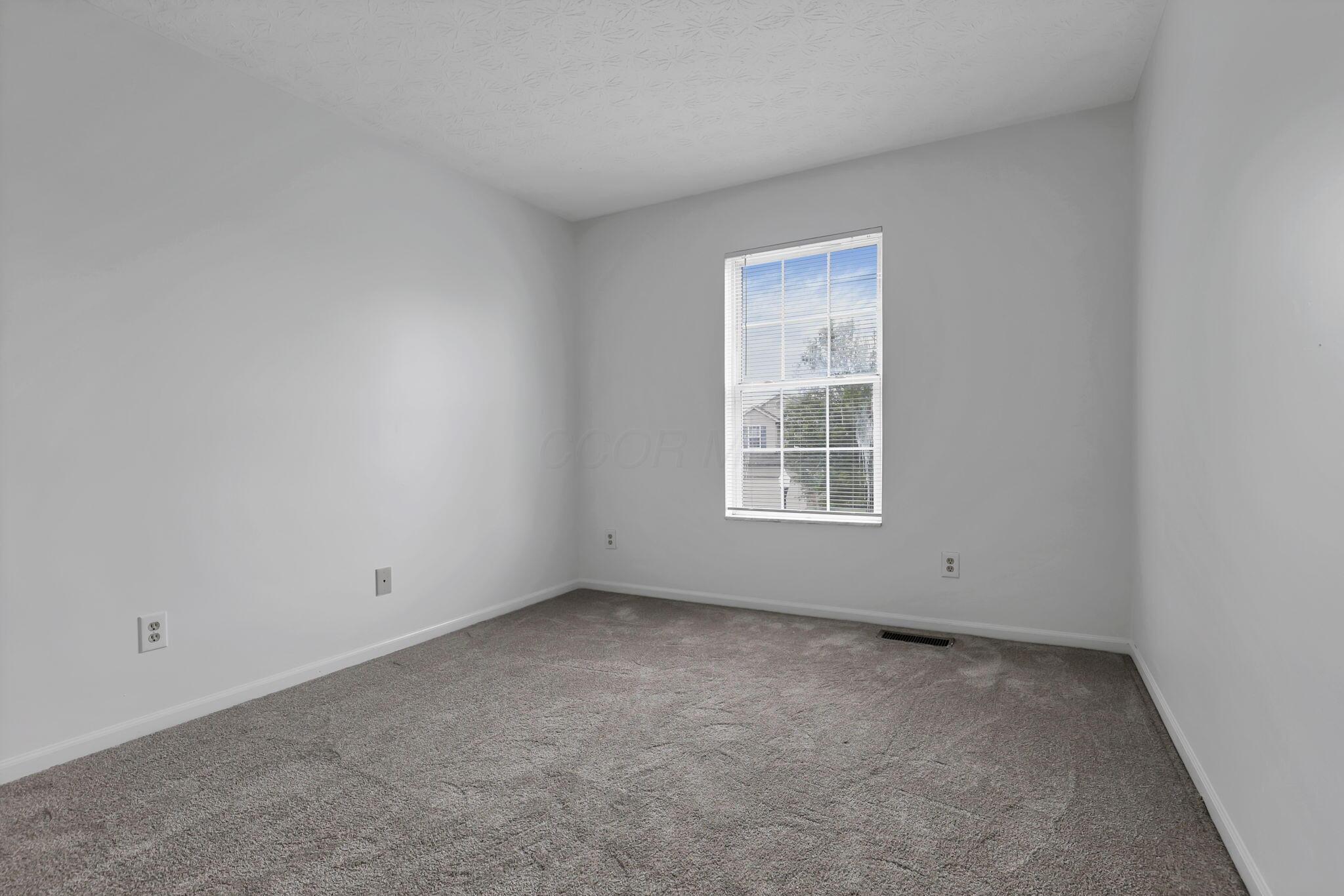 1528 Mckinney Lane, Pataskala, Ohio image 28