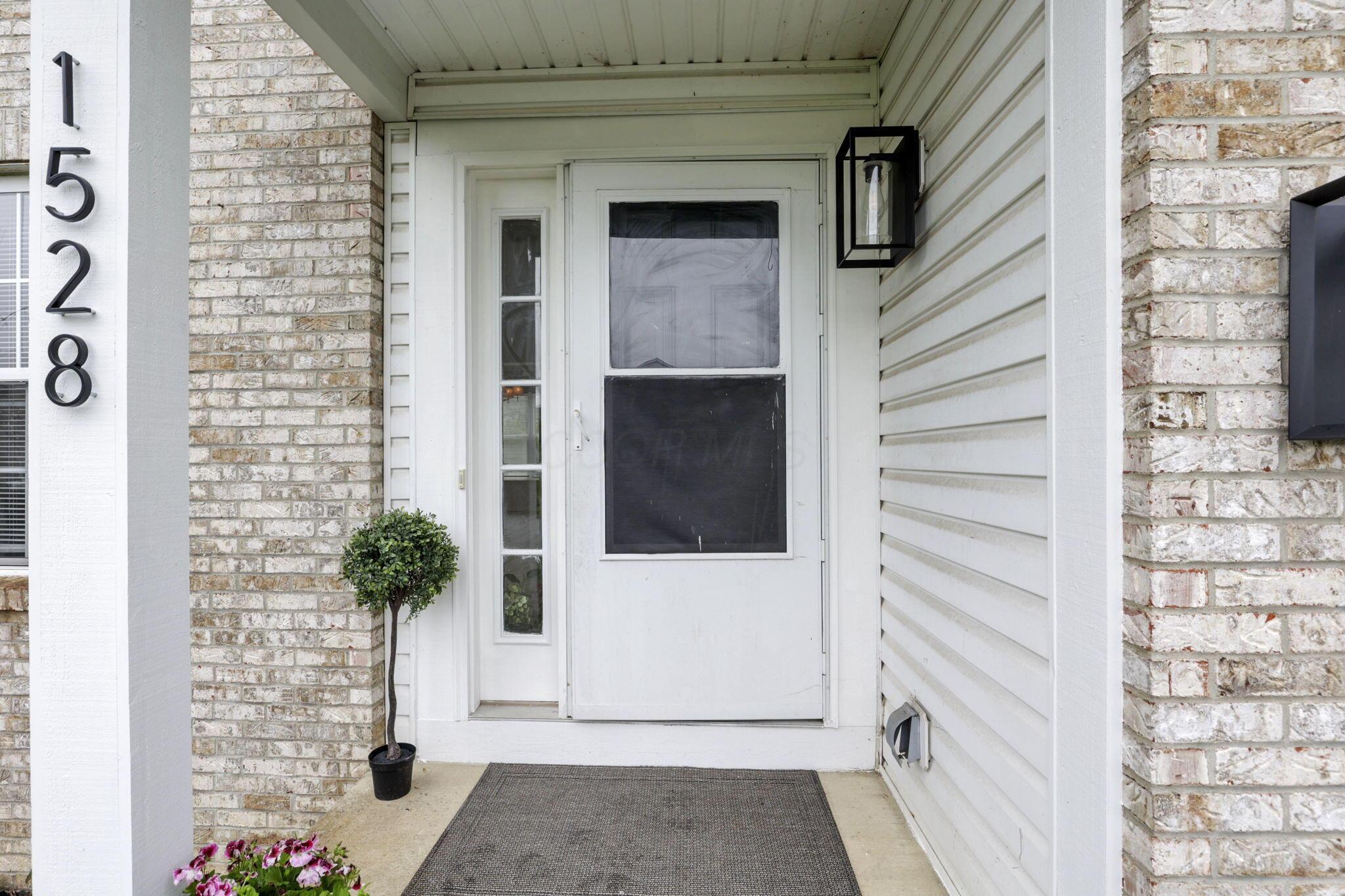 1528 Mckinney Lane, Pataskala, Ohio image 8