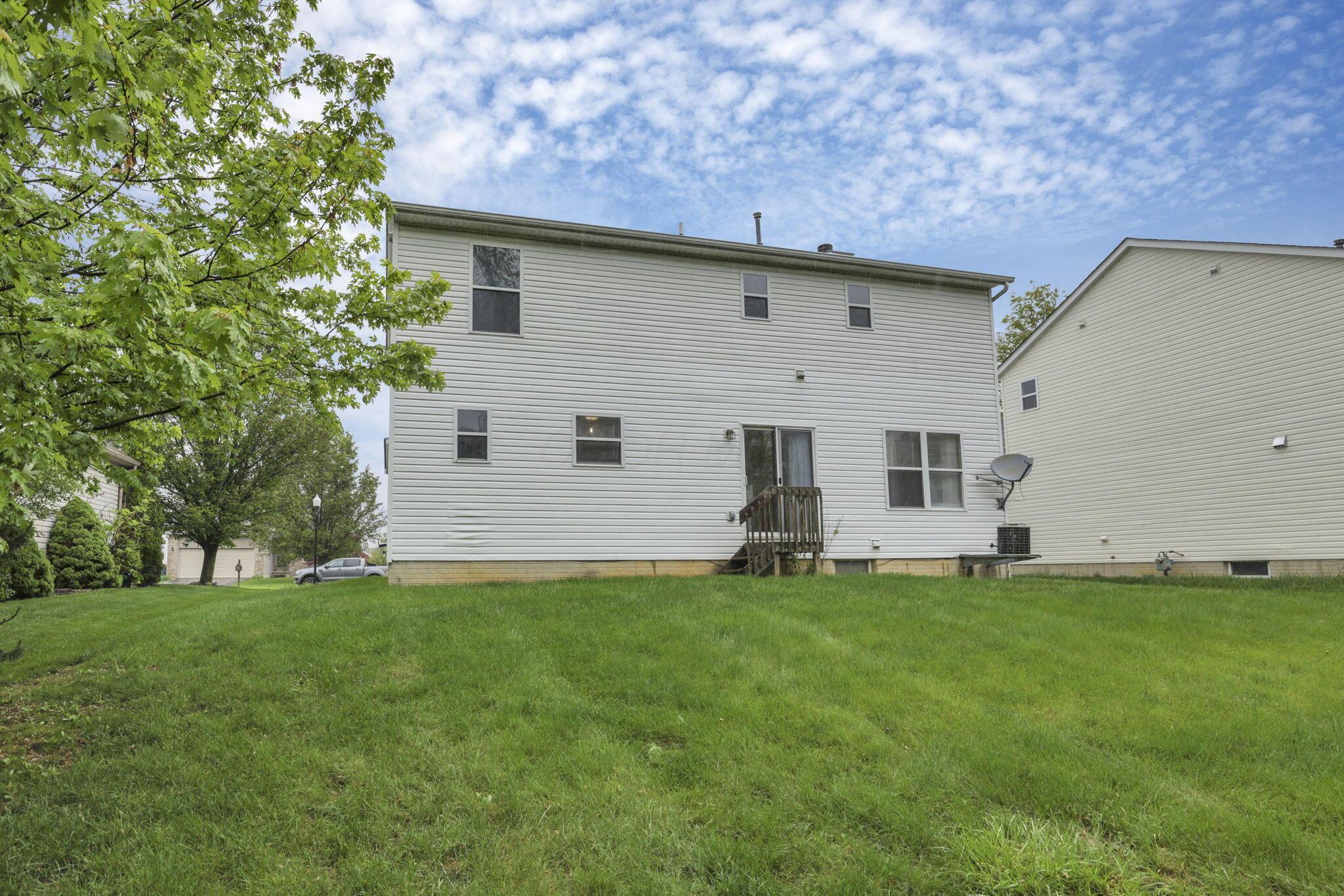 1528 Mckinney Lane, Pataskala, Ohio image 46