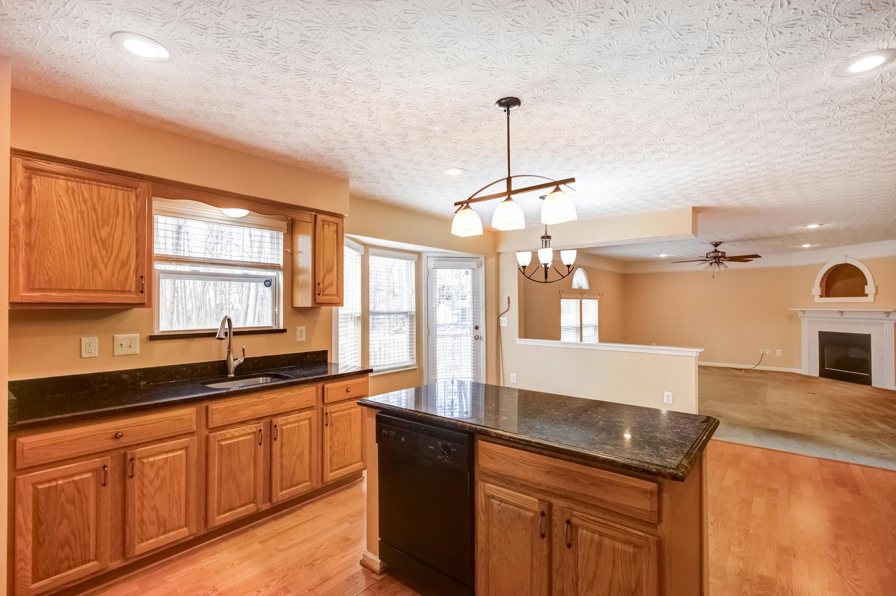 2083 Stone Valley Place, Reynoldsburg, Ohio image 14