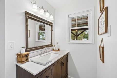 Tiny photo for 2819 Ohio Street, Grove City, OH 43123 (MLS # 226039334)