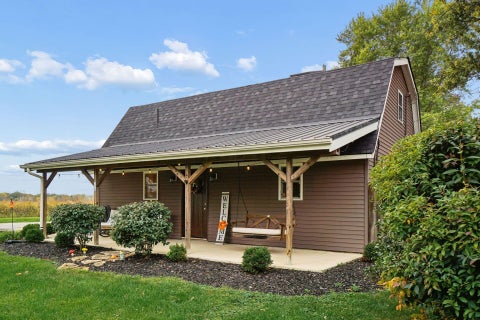 Tiny photo for 2819 Ohio Street, Grove City, OH 43123 (MLS # 226039334)
