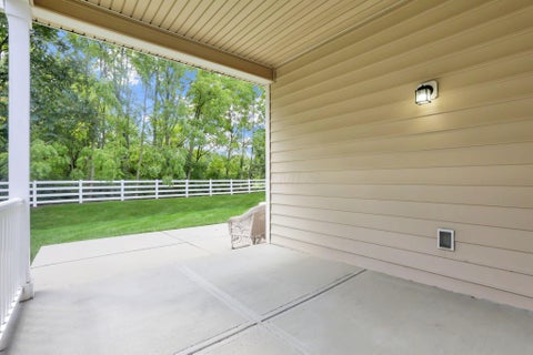 Tiny photo for 5043 Apple Glen Trail 78 #78, Grove City, OH 43123 (MLS # 226032571)