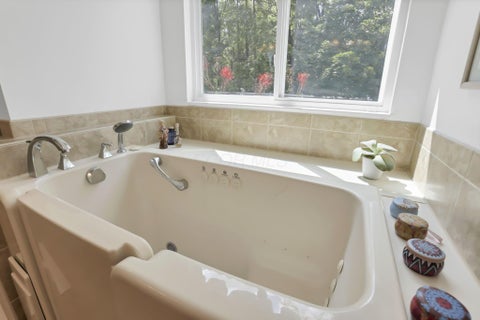 Tiny photo for 5043 Apple Glen Trail 78 #78, Grove City, OH 43123 (MLS # 226032571)