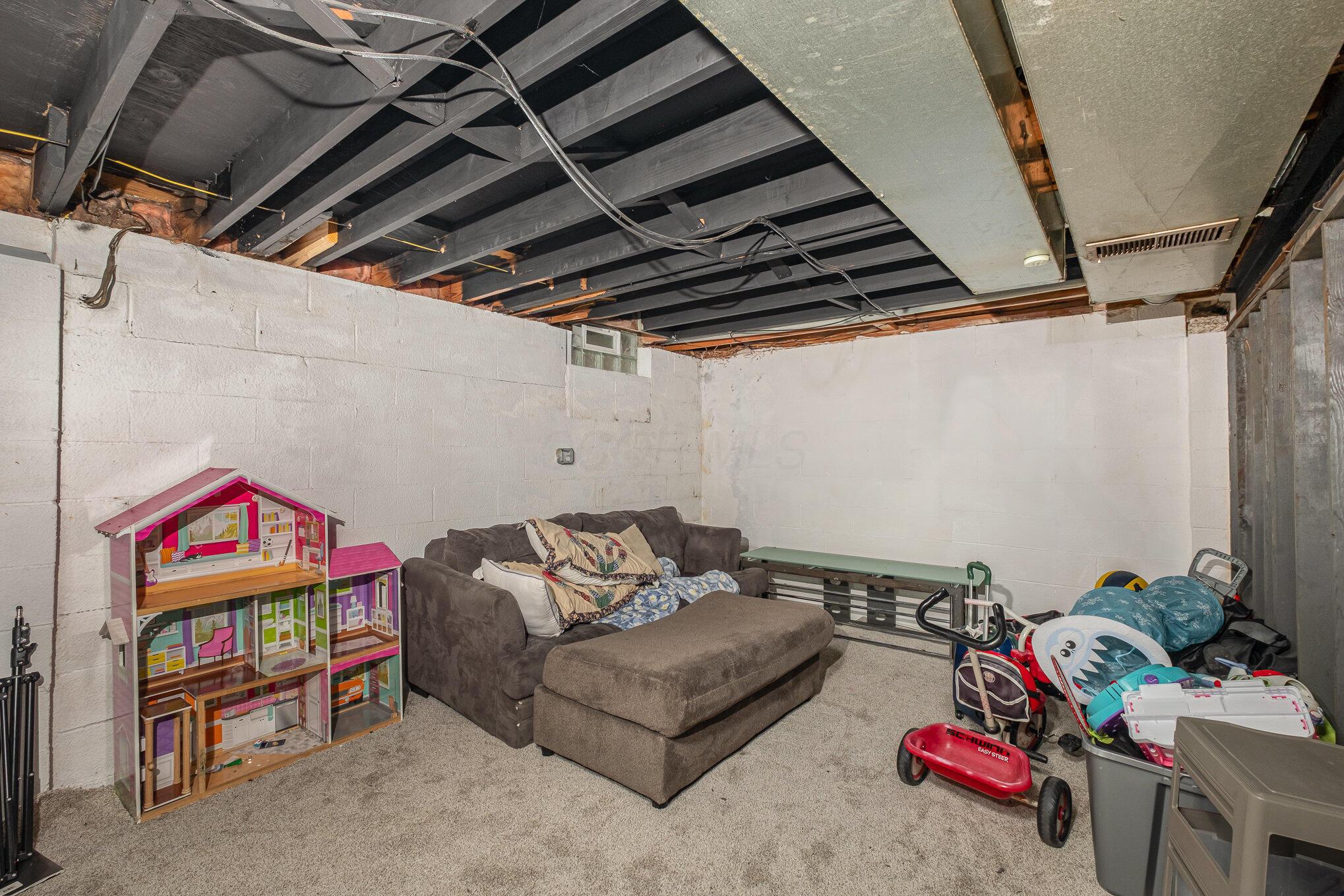 6150 Baskerville Drive, Columbus, Ohio image 23
