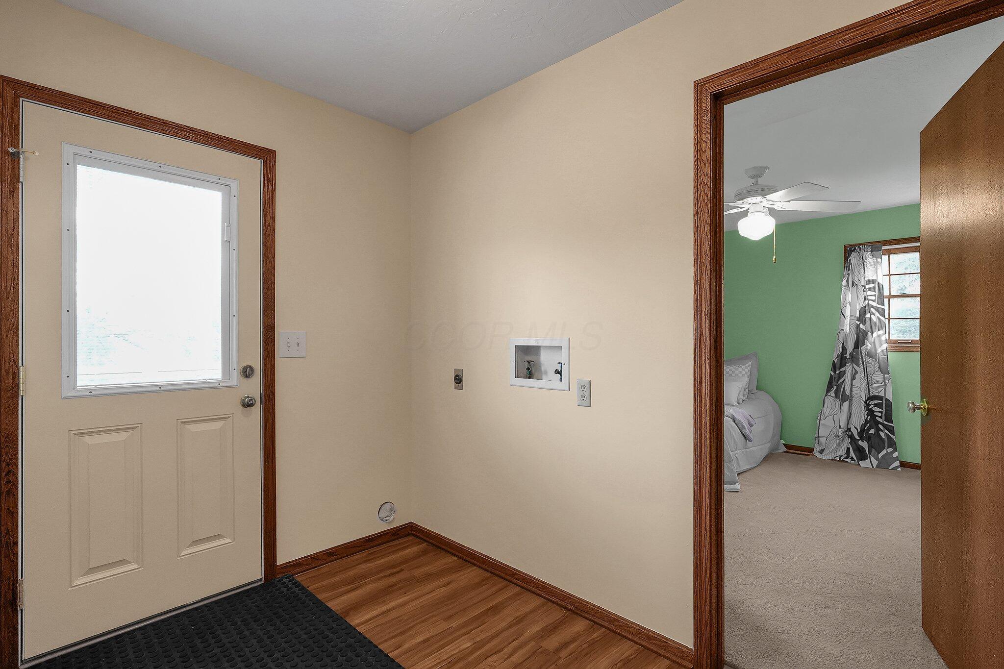 11085 New Delaware Road, Mount Vernon, Ohio image 10