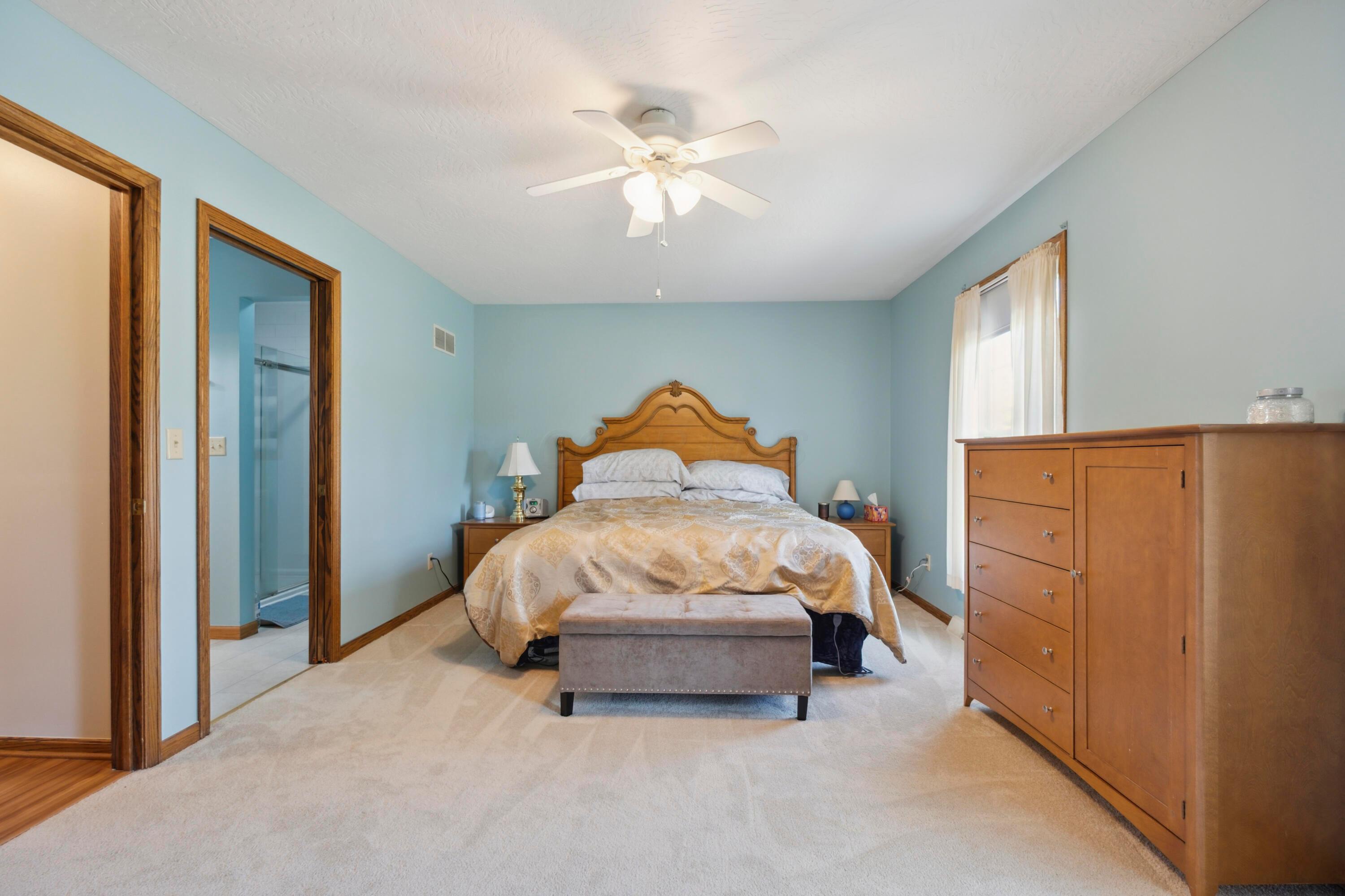 11085 New Delaware Road, Mount Vernon, Ohio image 17