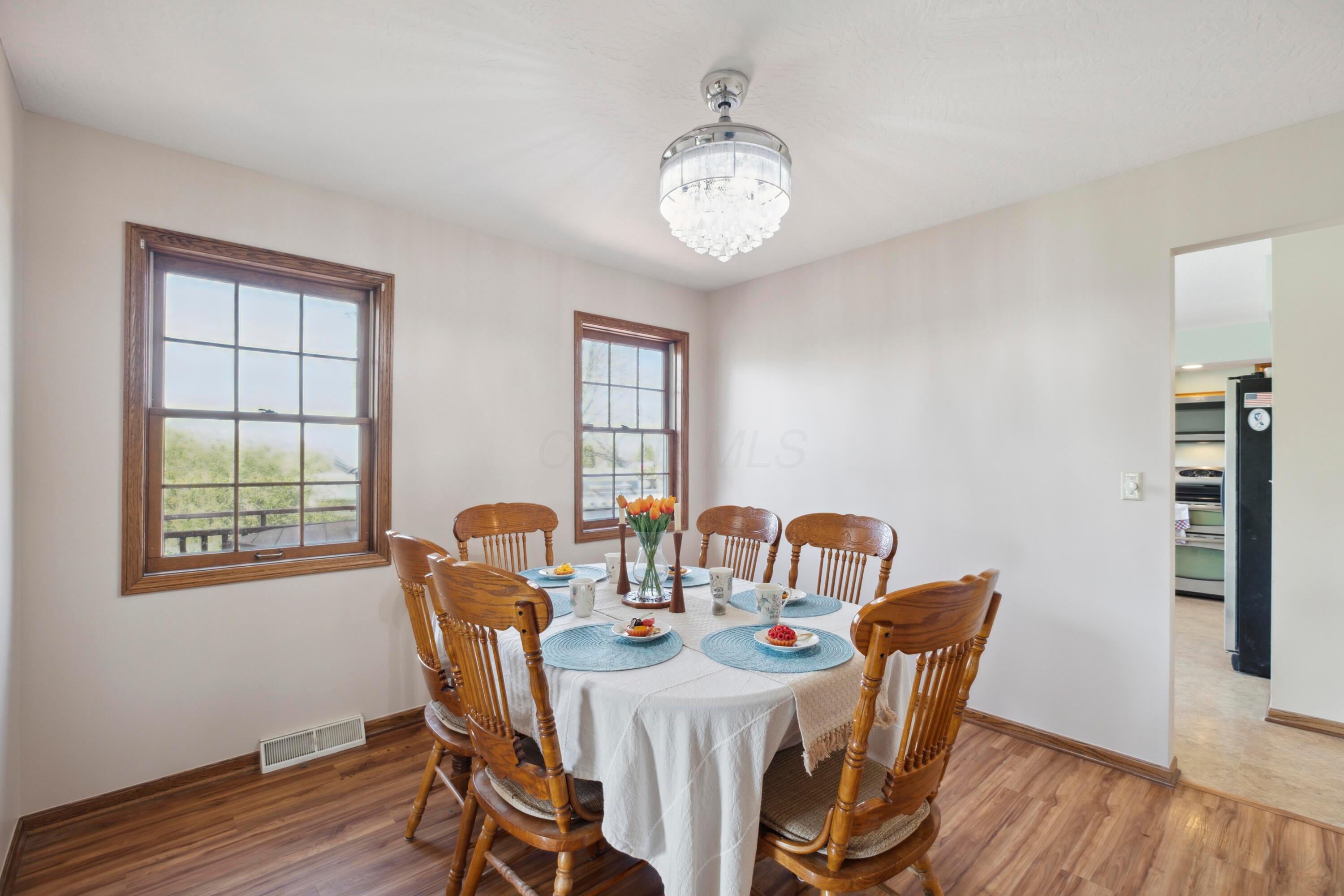 11085 New Delaware Road, Mount Vernon, Ohio image 11
