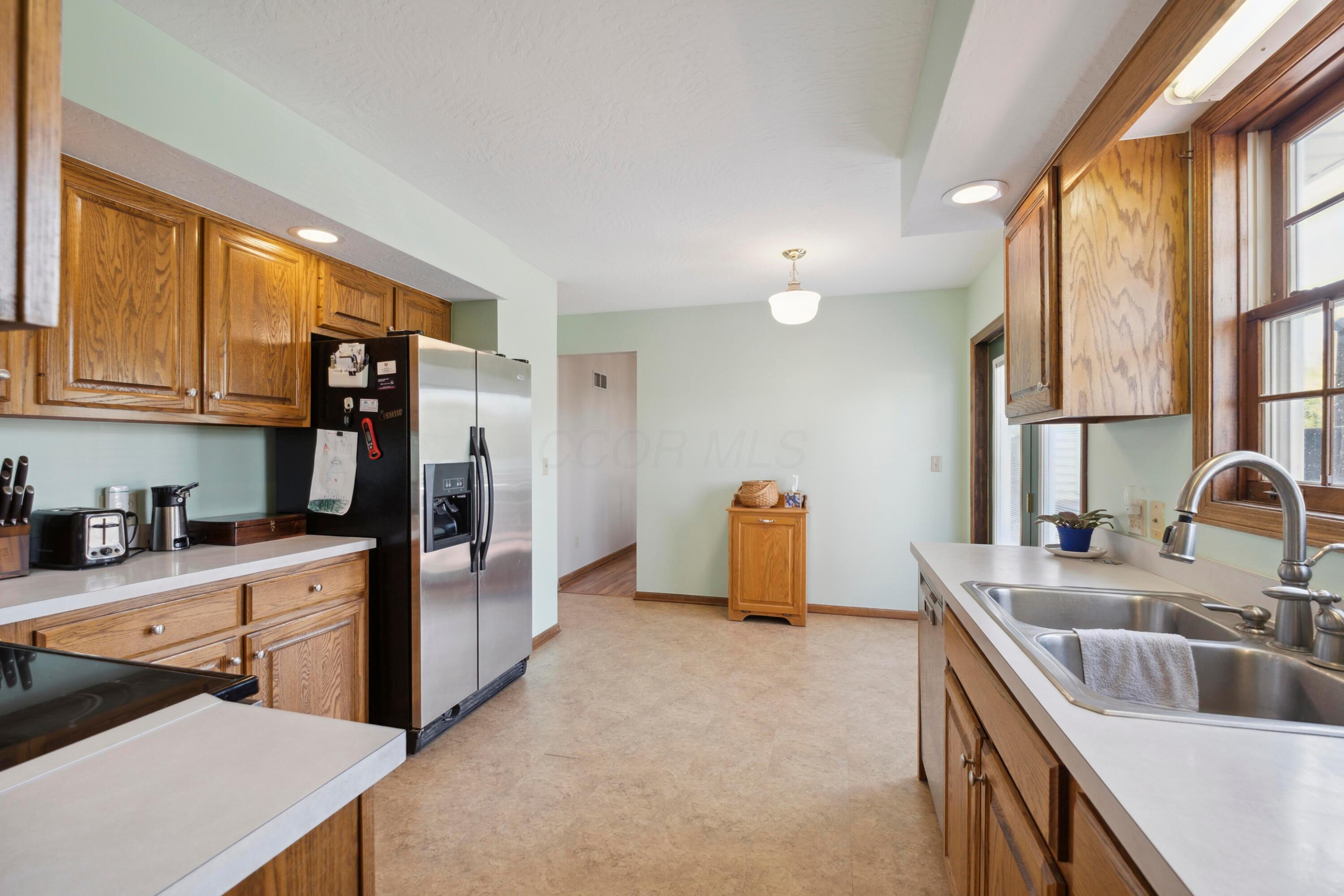 11085 New Delaware Road, Mount Vernon, Ohio image 13