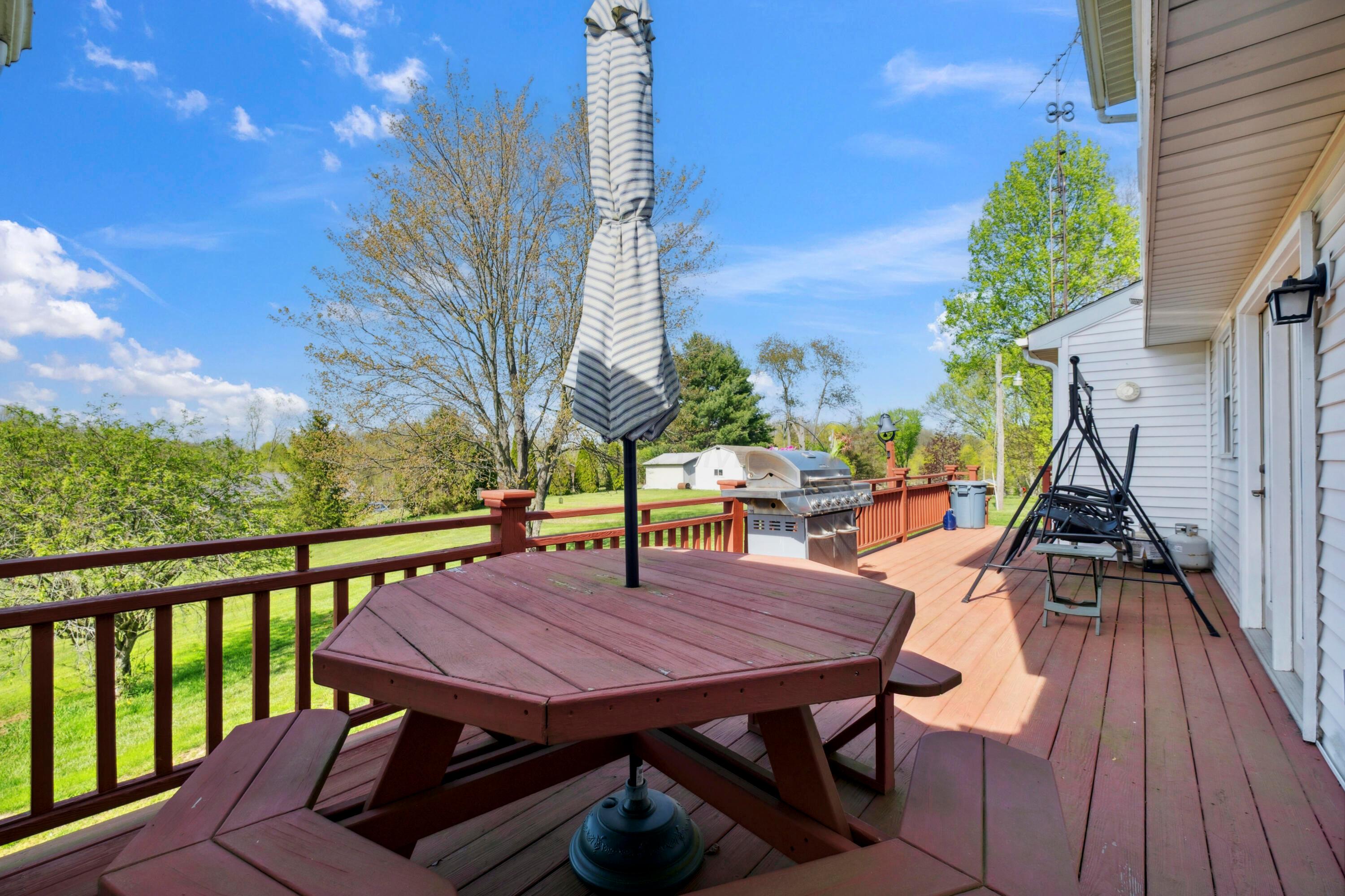 11085 New Delaware Road, Mount Vernon, Ohio image 33
