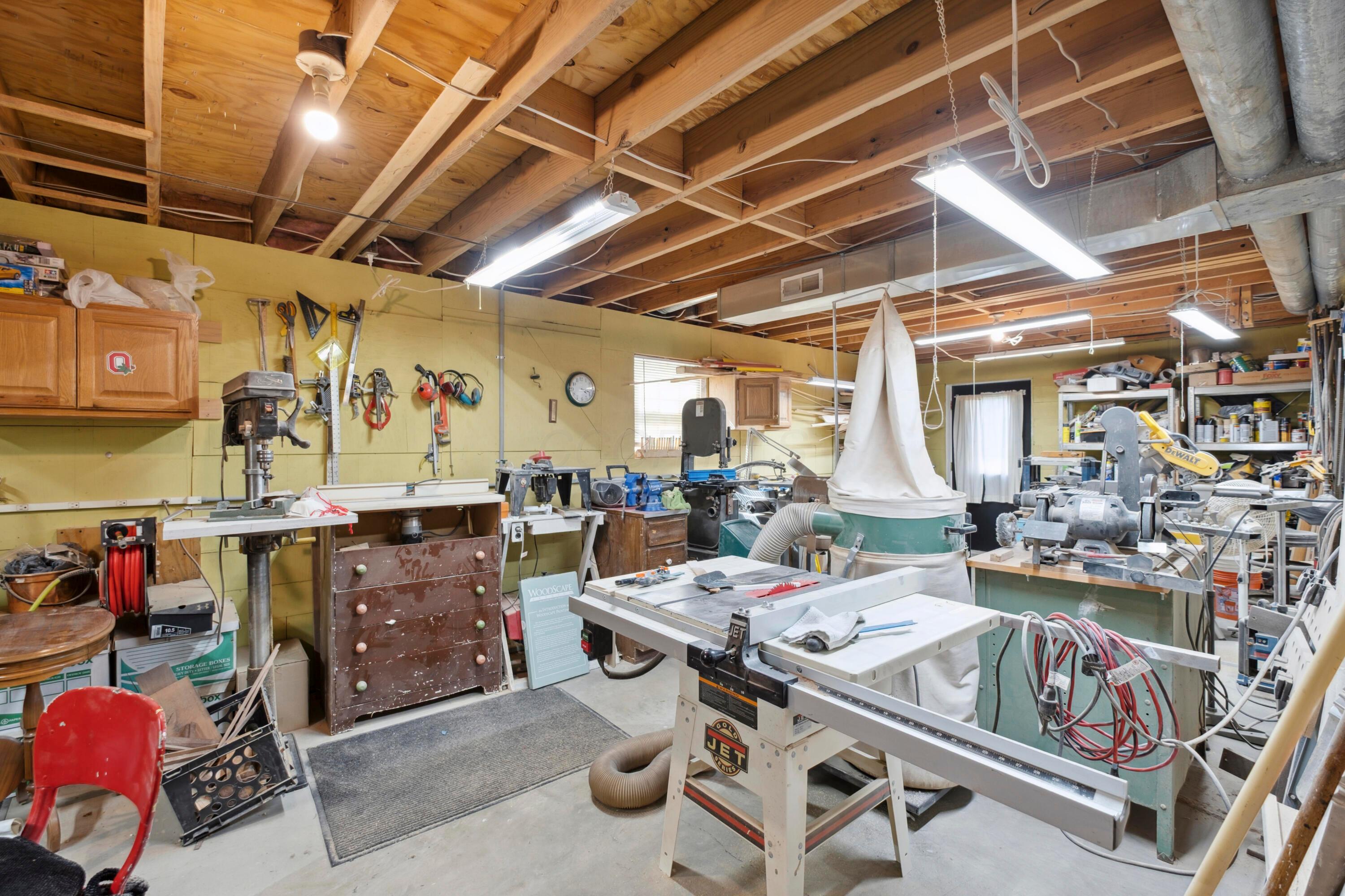 11085 New Delaware Road, Mount Vernon, Ohio image 31