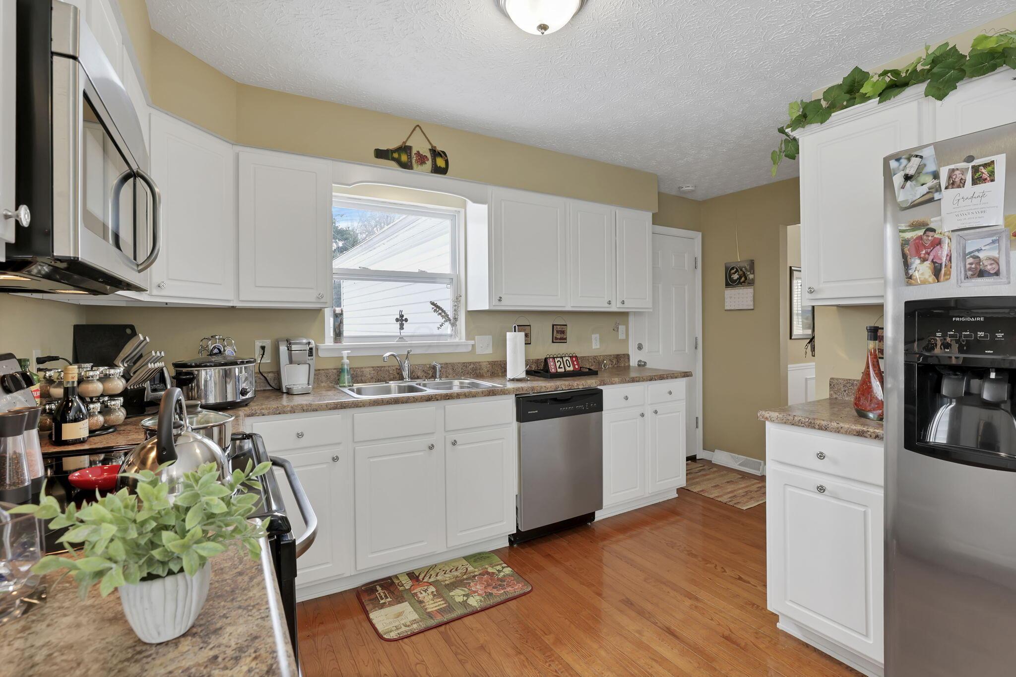 525 Londonderry Lane, Newark, Ohio image 22