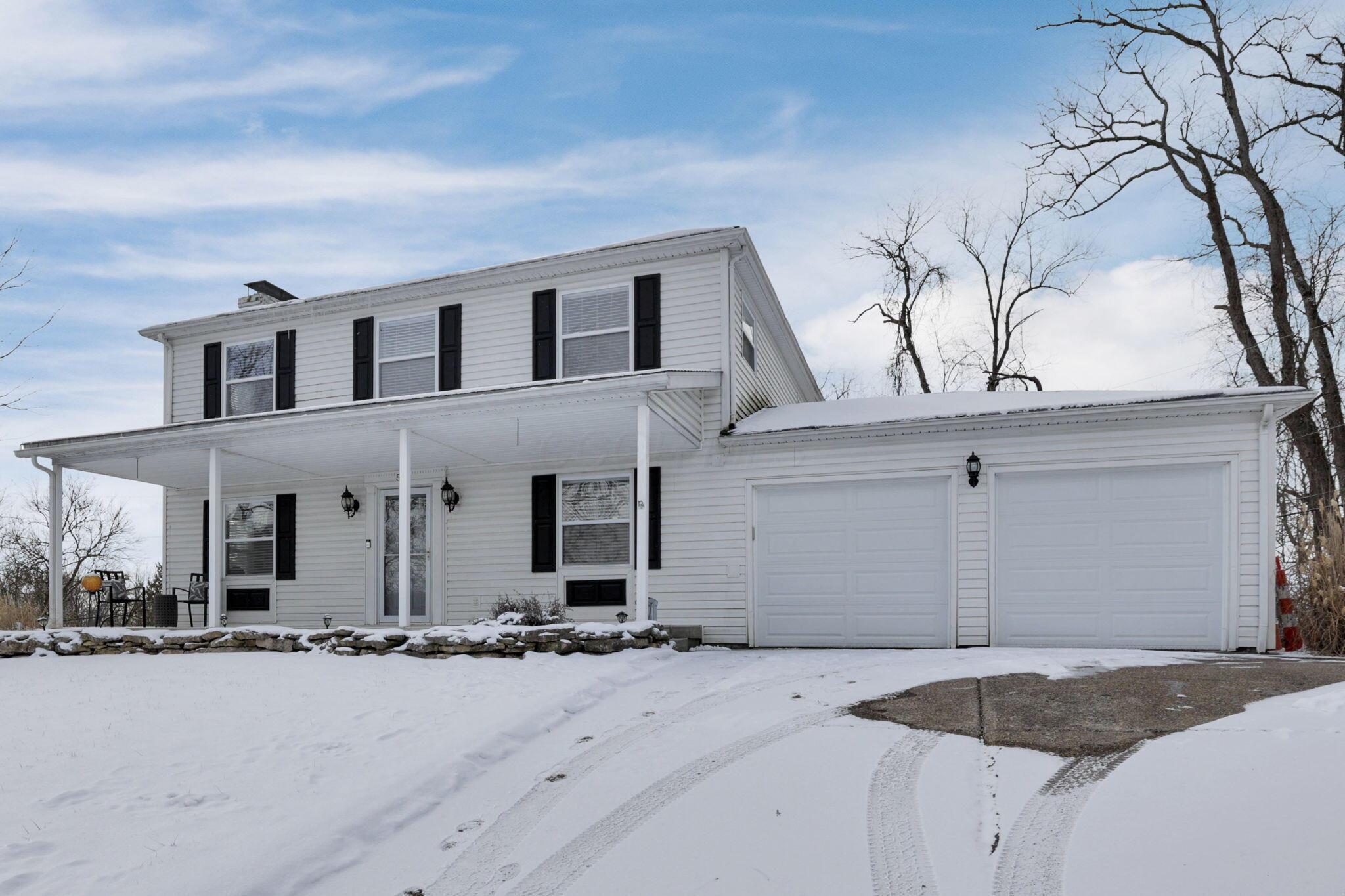 525 Londonderry Lane, Newark, Ohio image 3