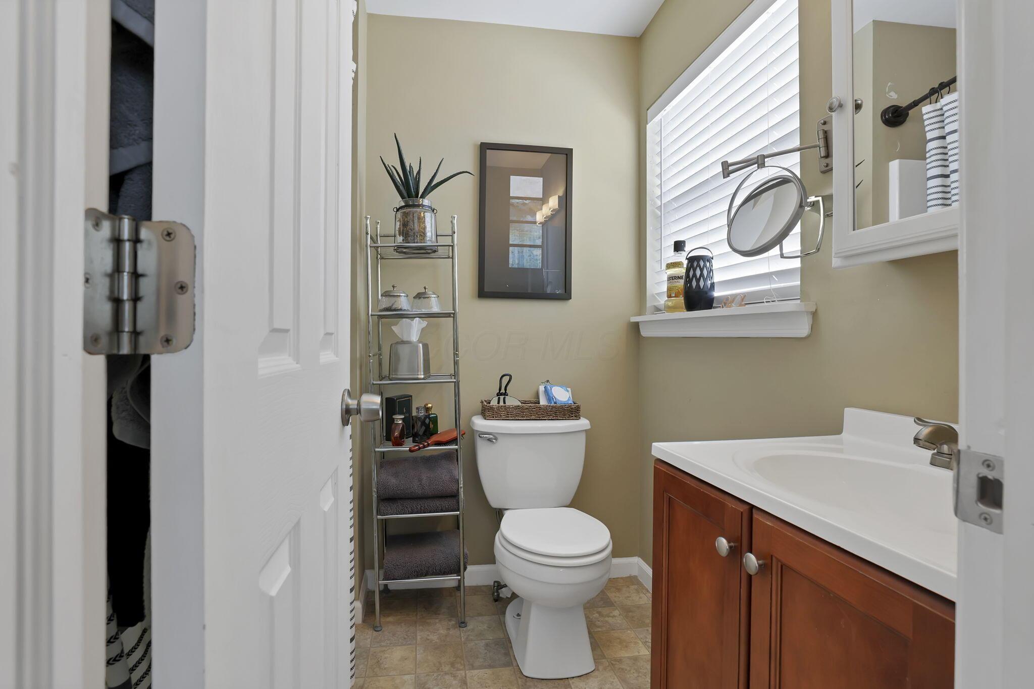 525 Londonderry Lane, Newark, Ohio image 44