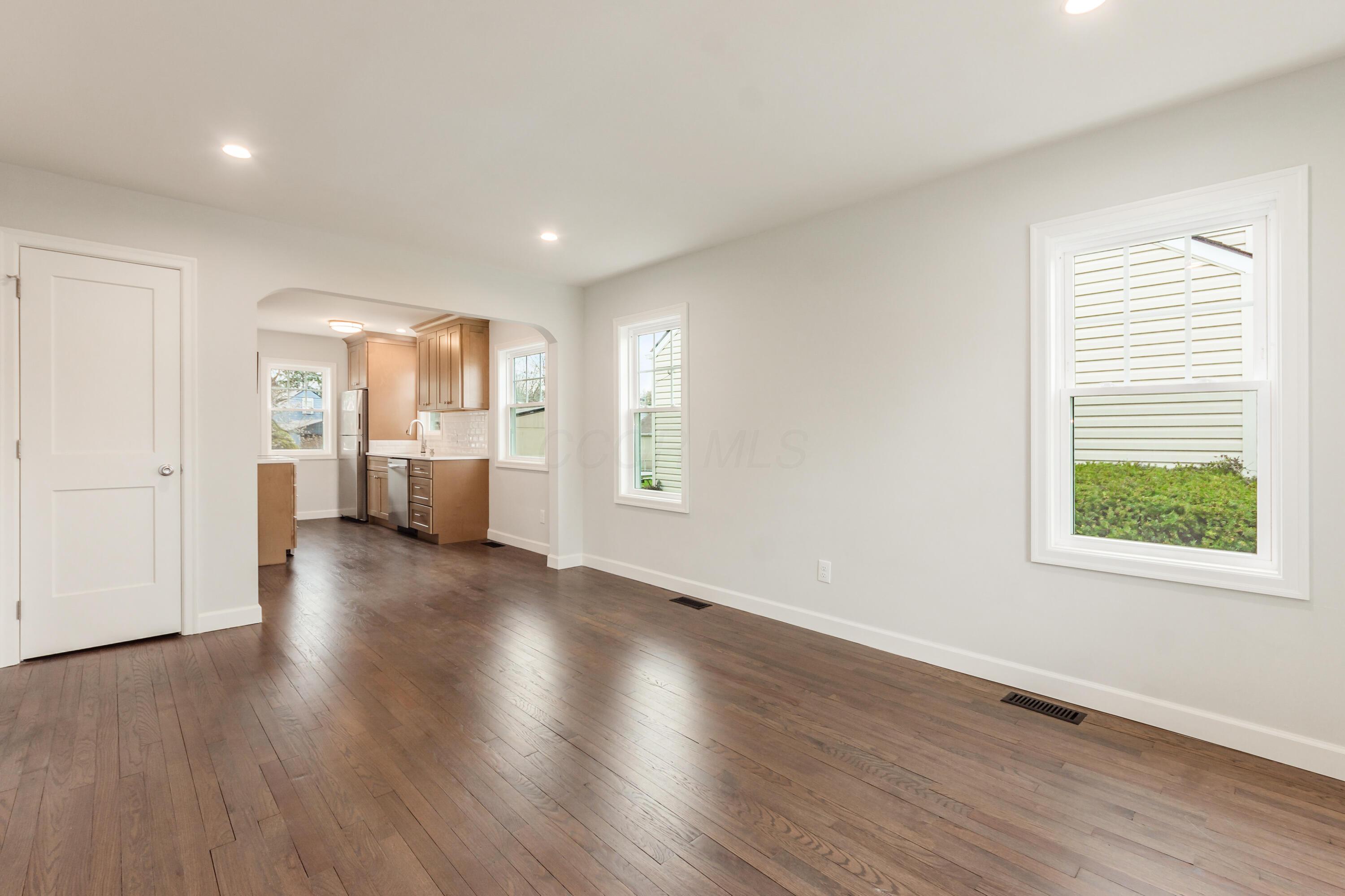 2787 Bellwood Avenue, Bexley, Ohio image 3