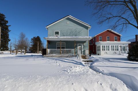 Photo of 127 N Pierce Street, Crestline, OH 44827 (MLS # 226002901)