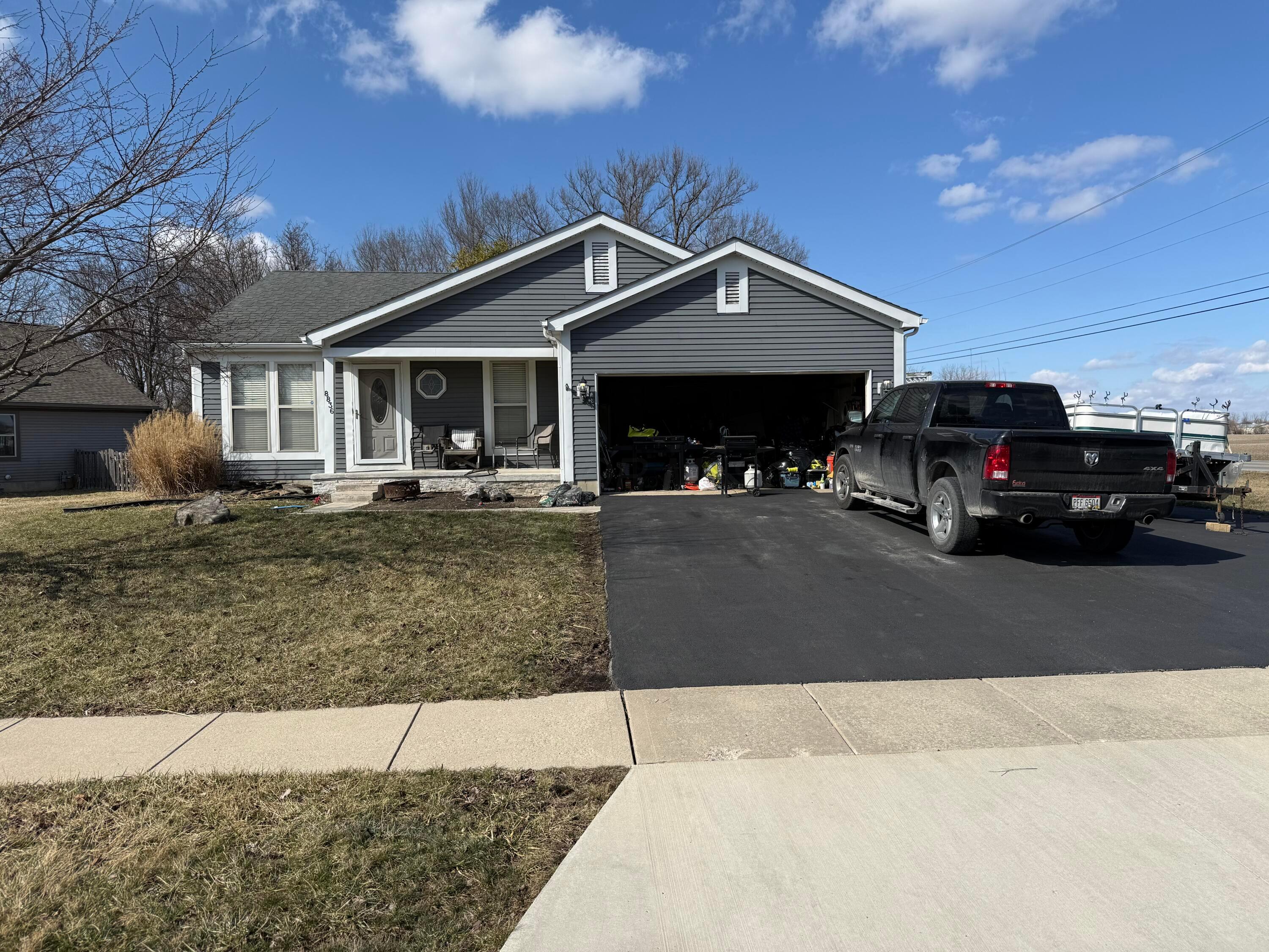 8836 Stillwater Drive, Galloway, Ohio image 2