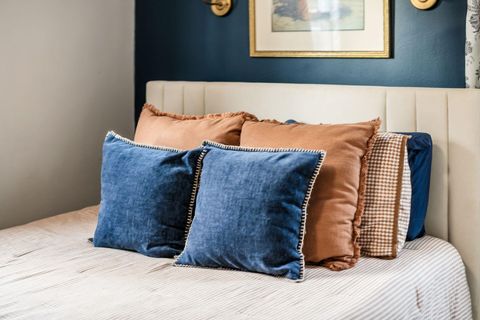 Tiny photo for 256 N Kellner Road, Columbus, OH 43209 (MLS # 225045571)