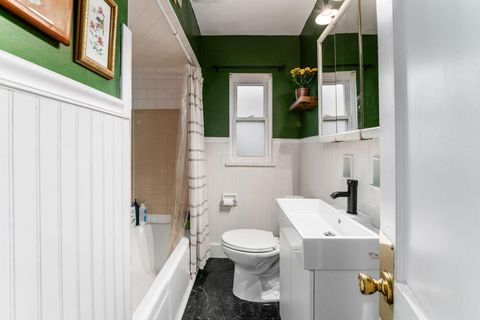 Tiny photo for 256 N Kellner Road, Columbus, OH 43209 (MLS # 225045571)