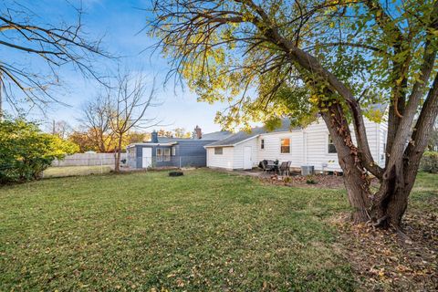 Tiny photo for 256 N Kellner Road, Columbus, OH 43209 (MLS # 225045571)