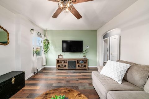 Tiny photo for 256 N Kellner Road, Columbus, OH 43209 (MLS # 225045571)