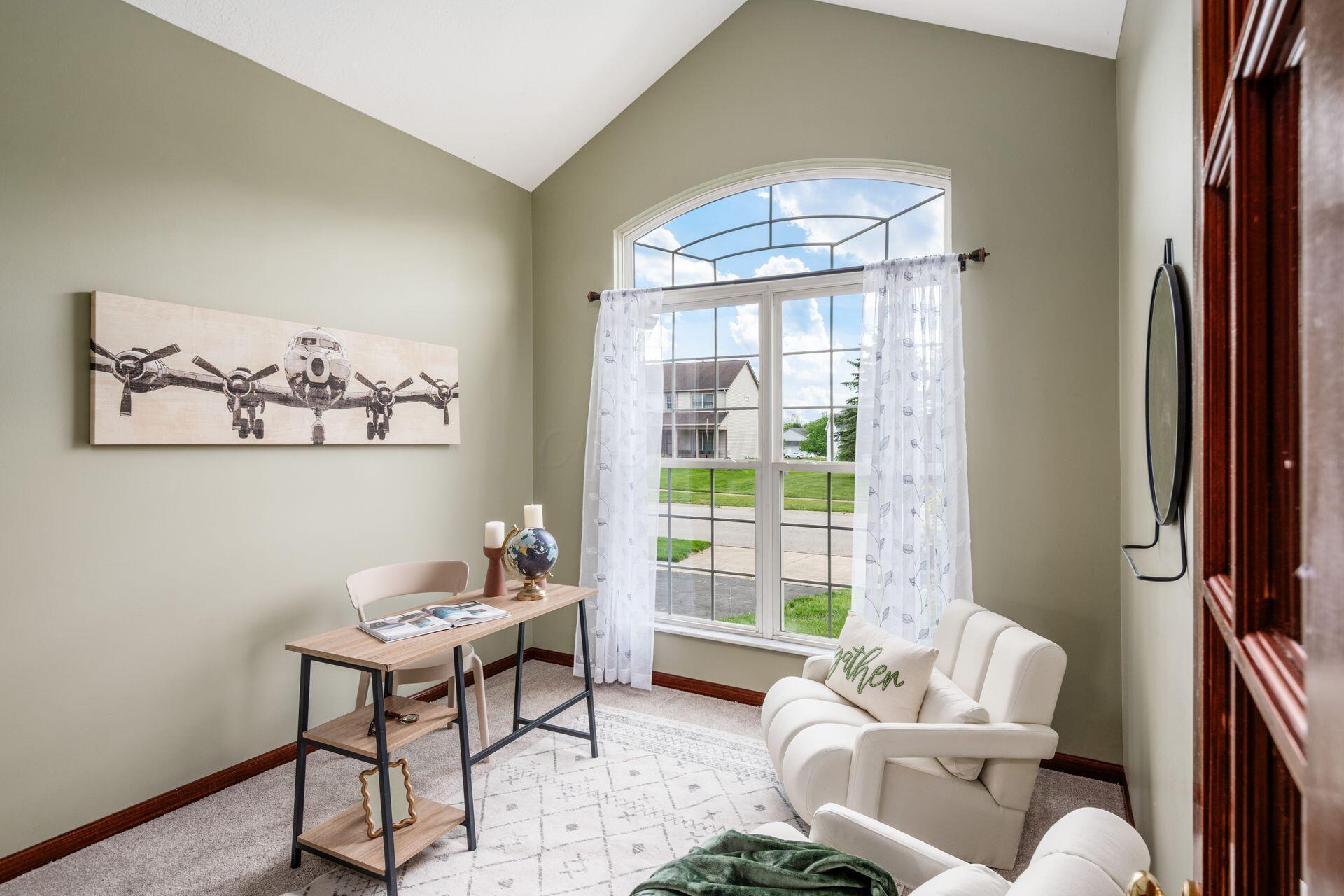 12073 Bentwood Farms Drive