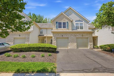 Photo of 2575 Rustling Oak Boulevard, Hilliard, OH 43026 (MLS # 226014402)