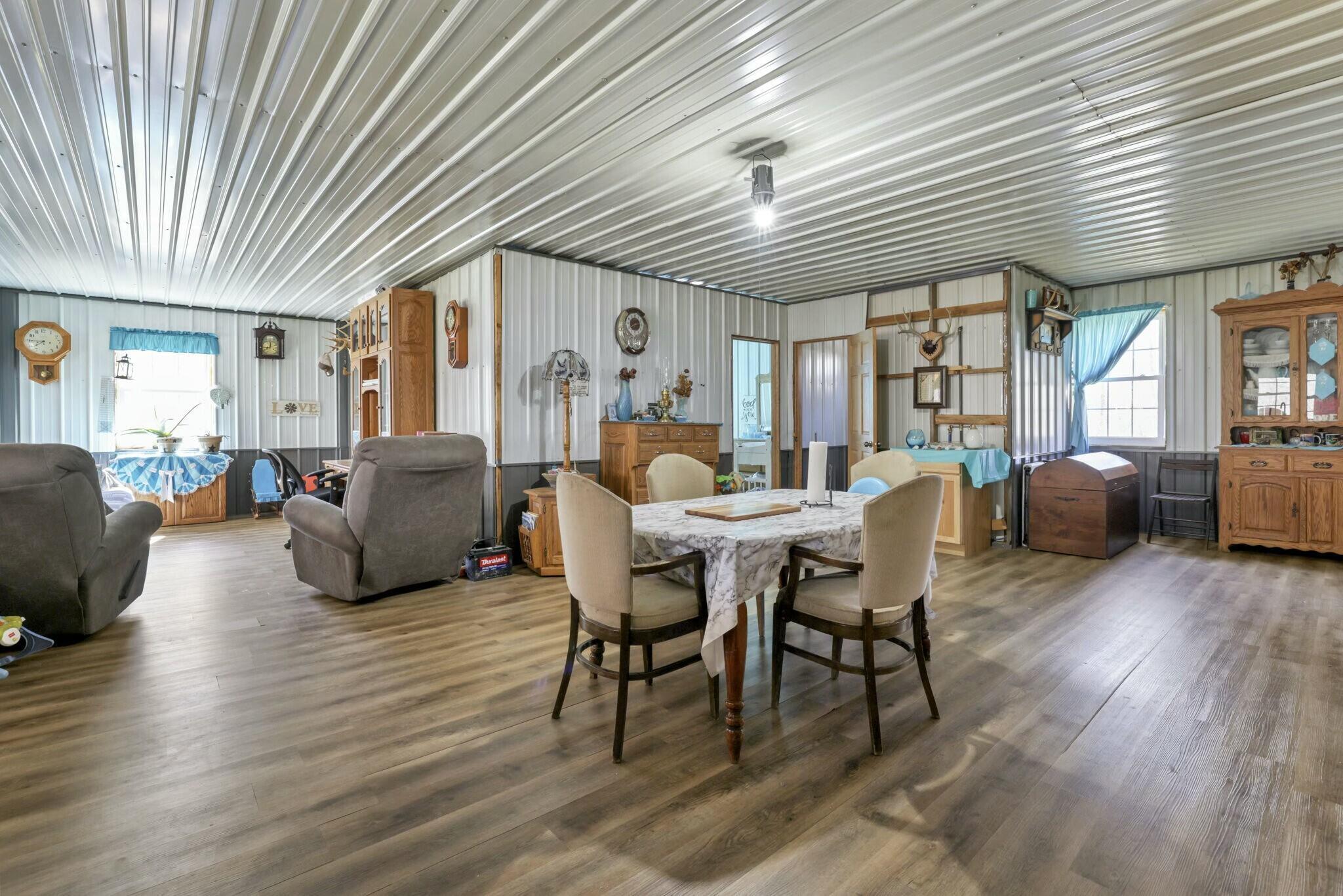 2896 Adelphia State Road, Wellston, Ohio image 14