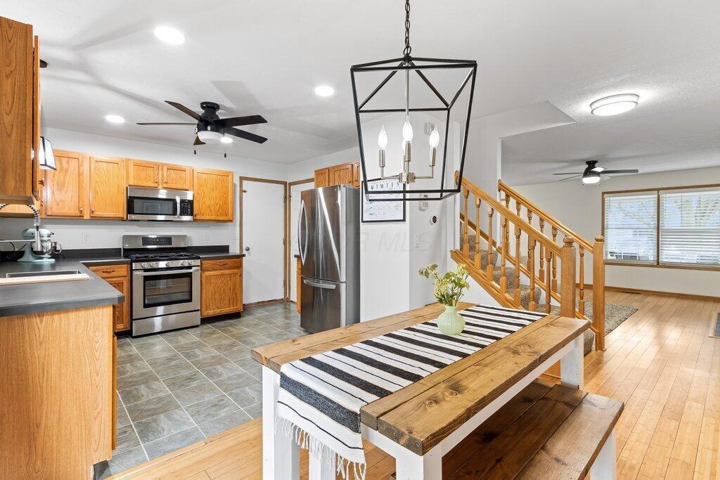 5867 Katara Drive, Galloway, Ohio image 8
