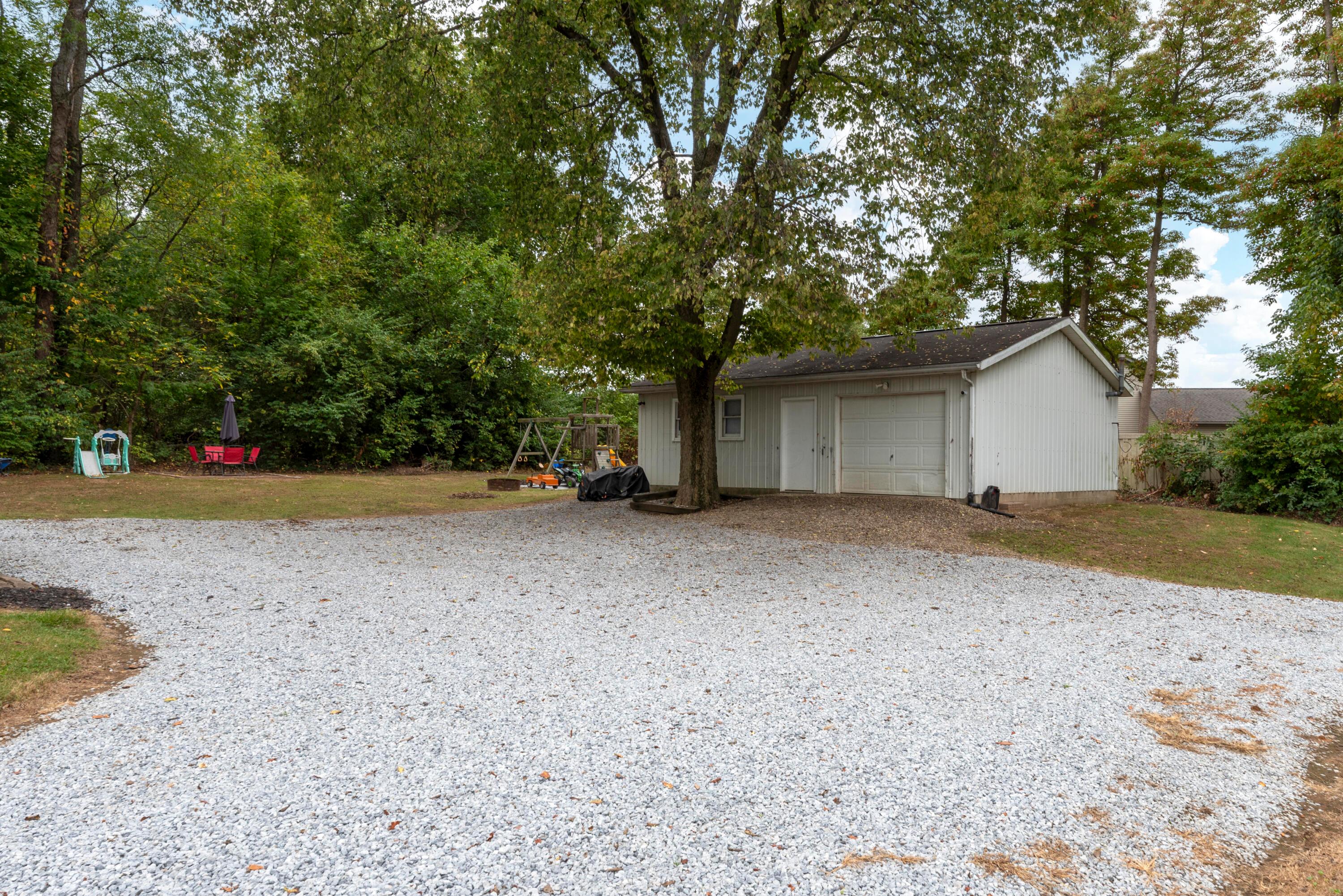 14724 Mckenzie Road, Mount Vernon, Ohio image 35